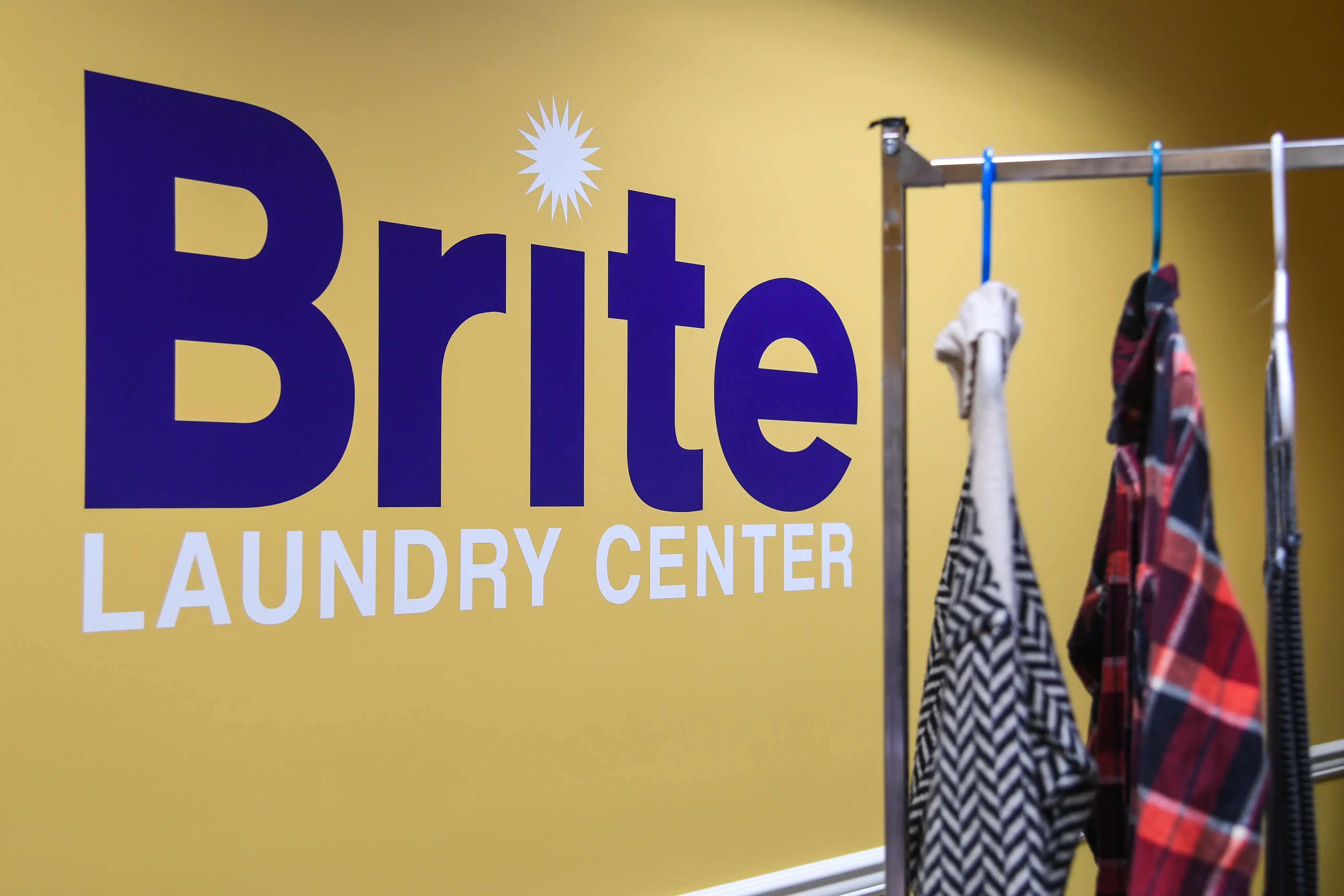 Brite Laundry Center thumbnail 17