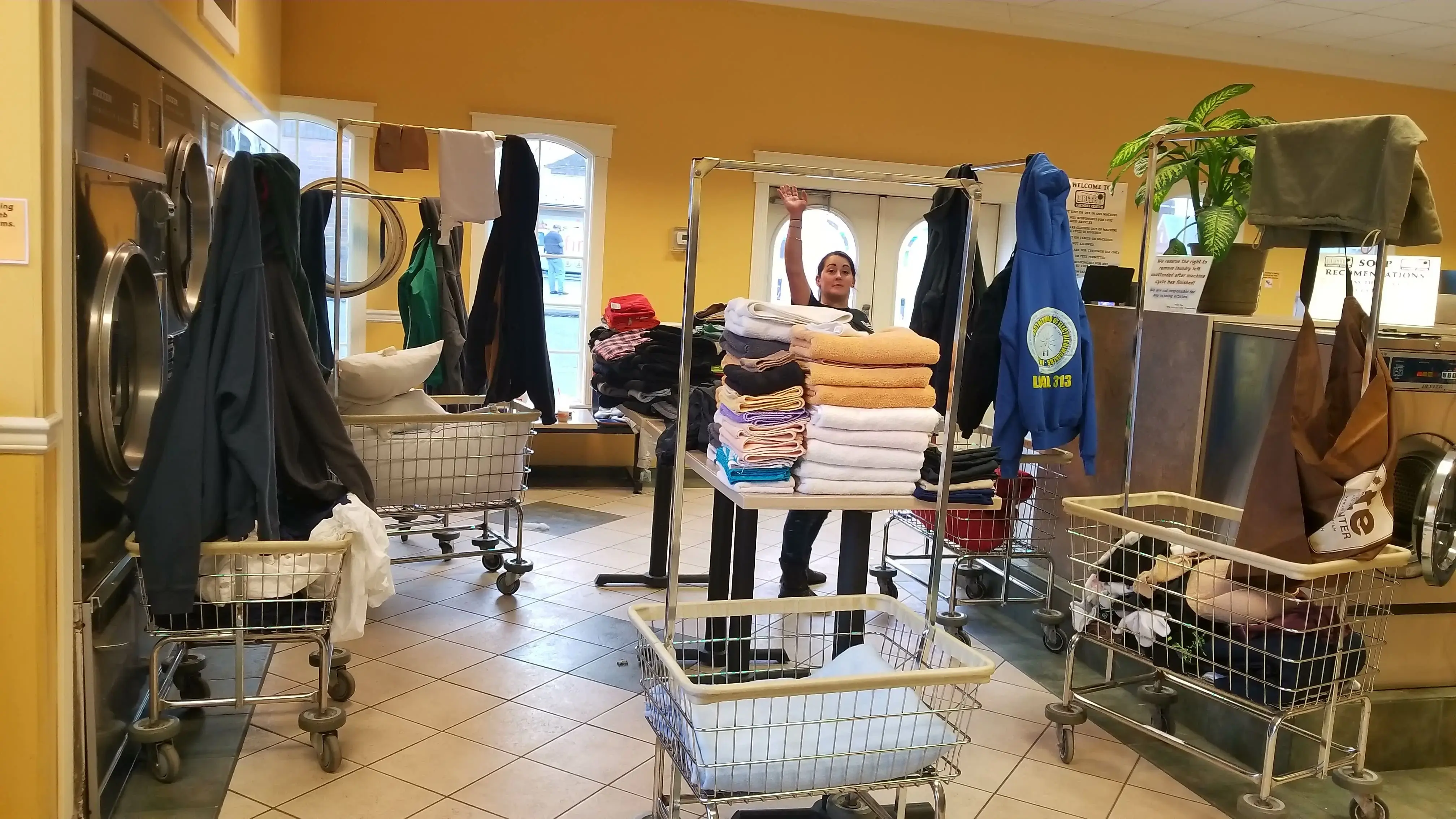 Brite Laundry Center - Image 18