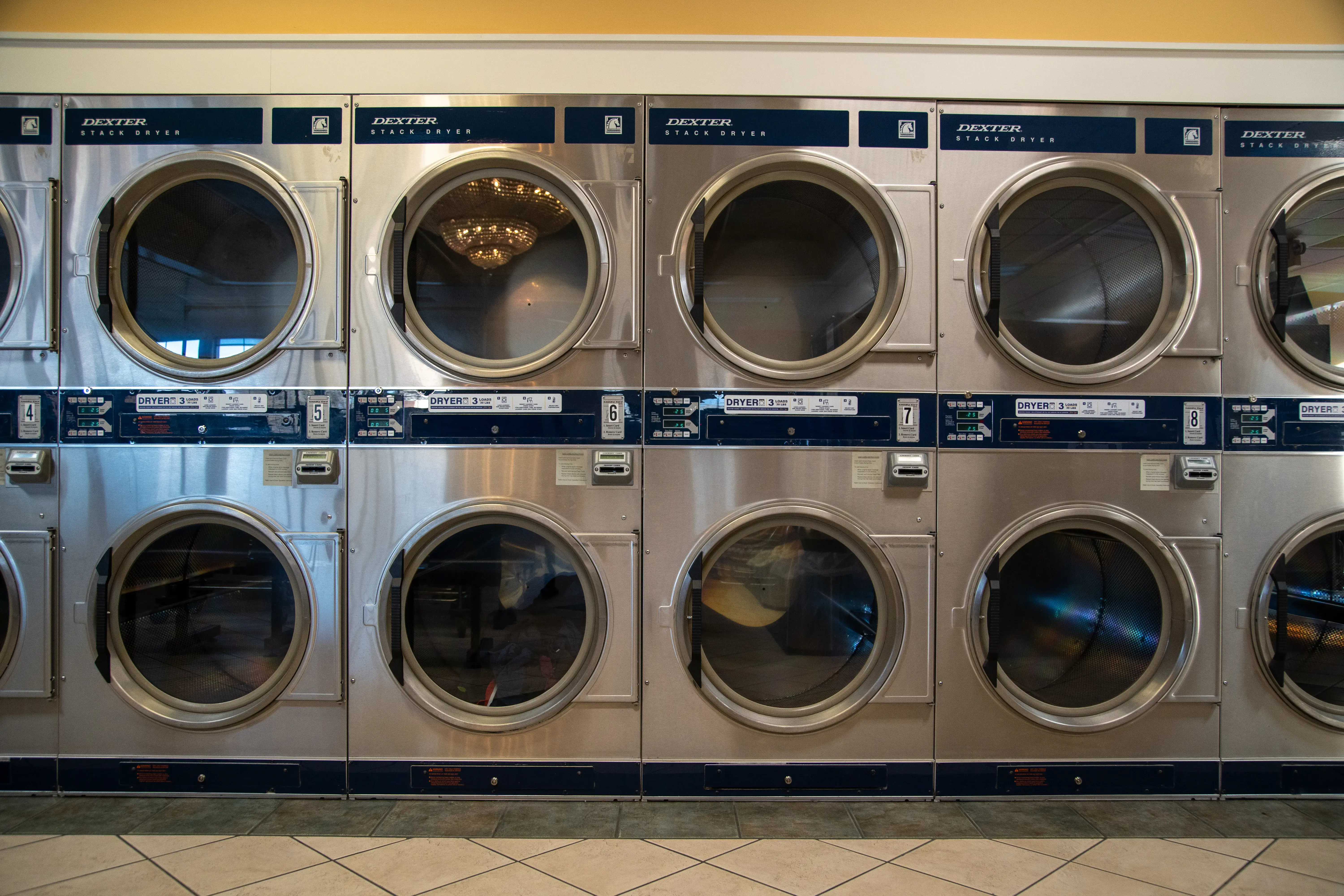 Brite Laundry Center thumbnail 20