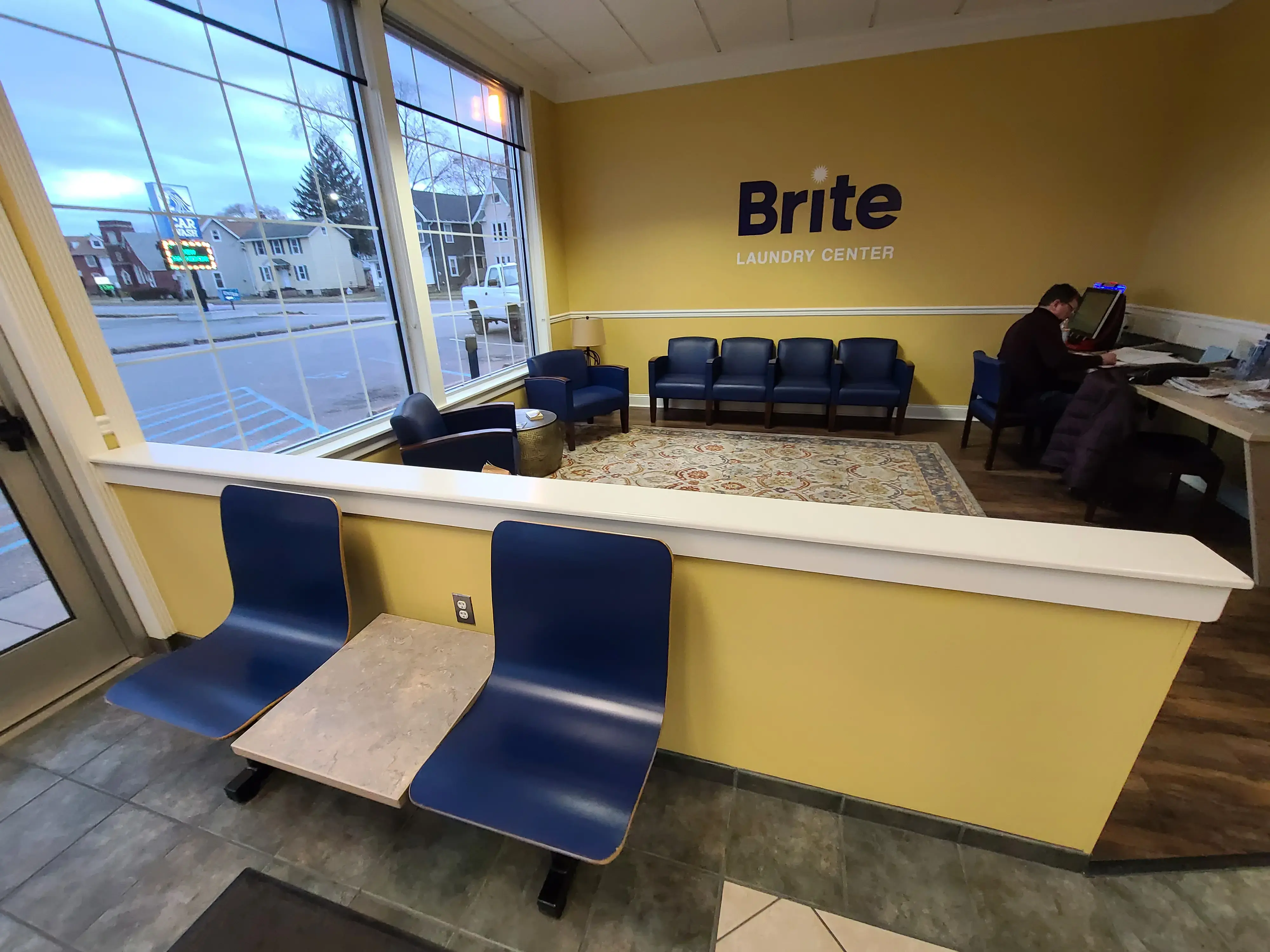 Brite Laundry Center - Image 7
