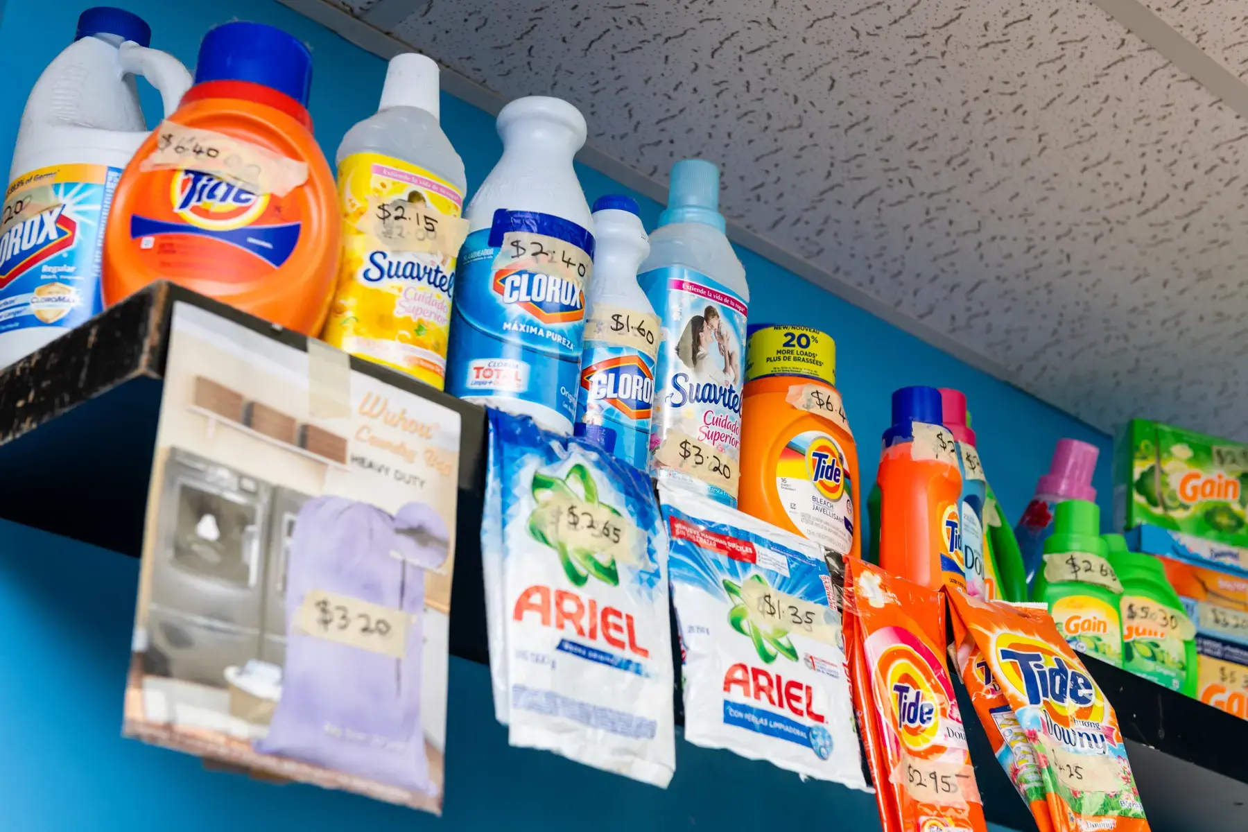 BRITE N CLEAN LAUNDROMAT - Image 7