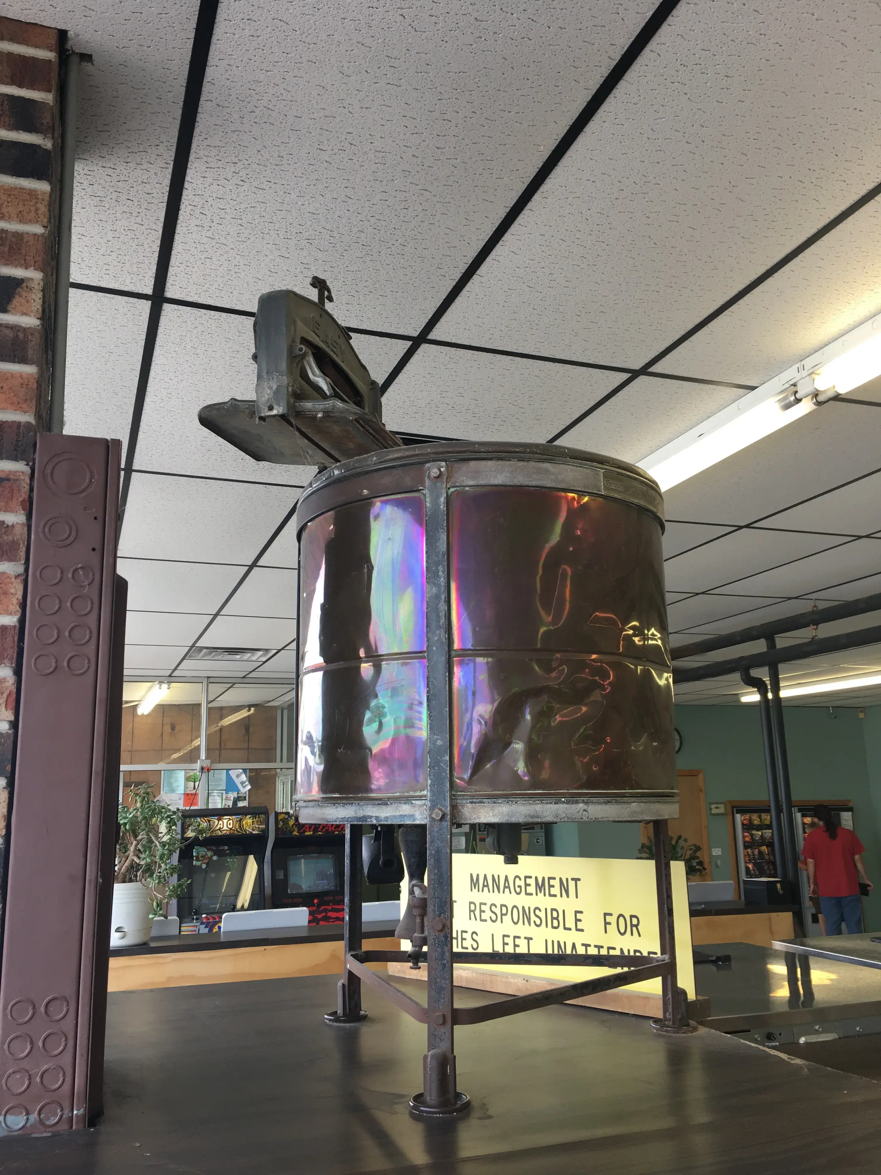 Brite N' Clean Laundromat Ludington - Image 7