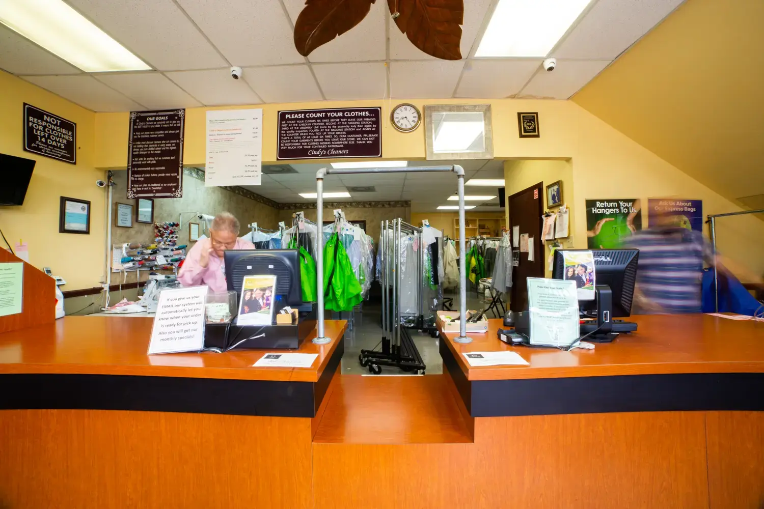 Brite Touch Cleaners (Cindy's Cleaners) thumbnail 18