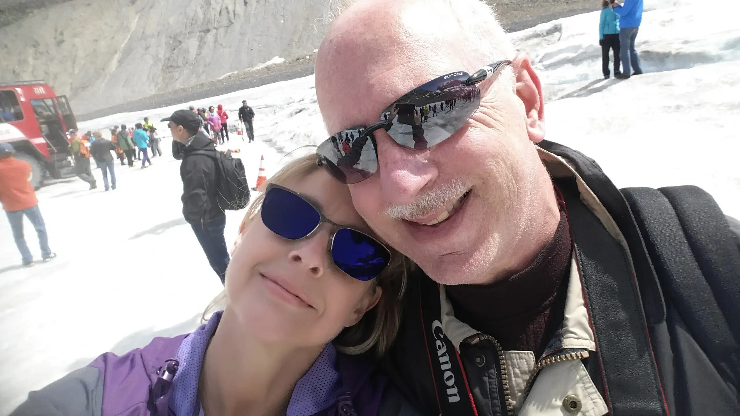 Brite Touch Cleaners (Fashion Park Cleaners) thumbnail 5