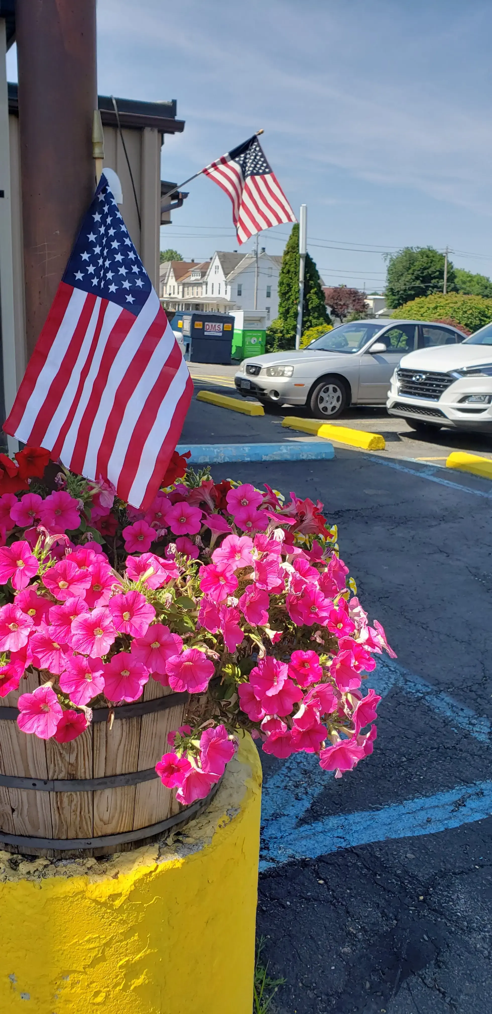 Brite Way Laundromat - Image 17