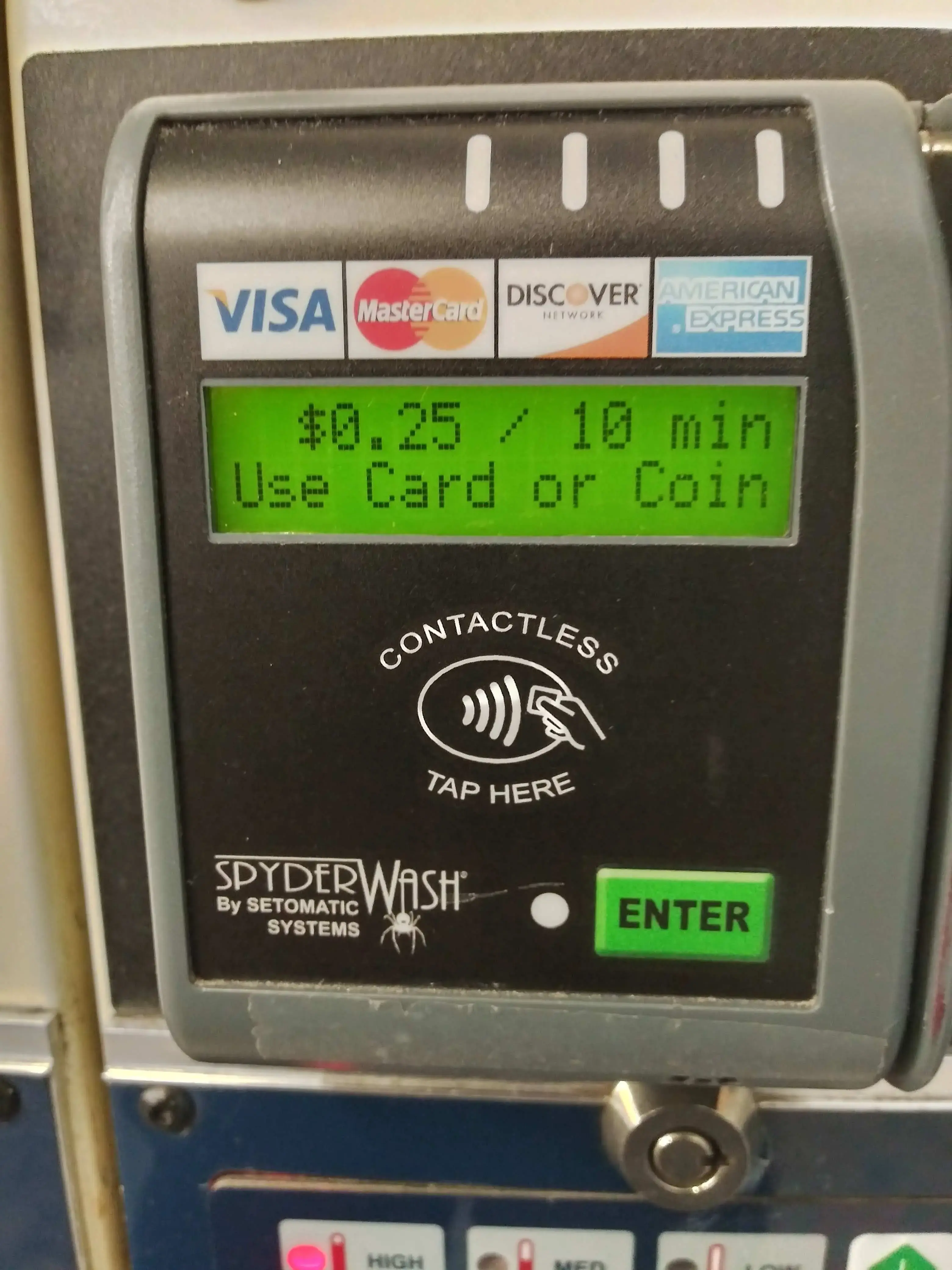 Brite Way Laundromat - Image 9