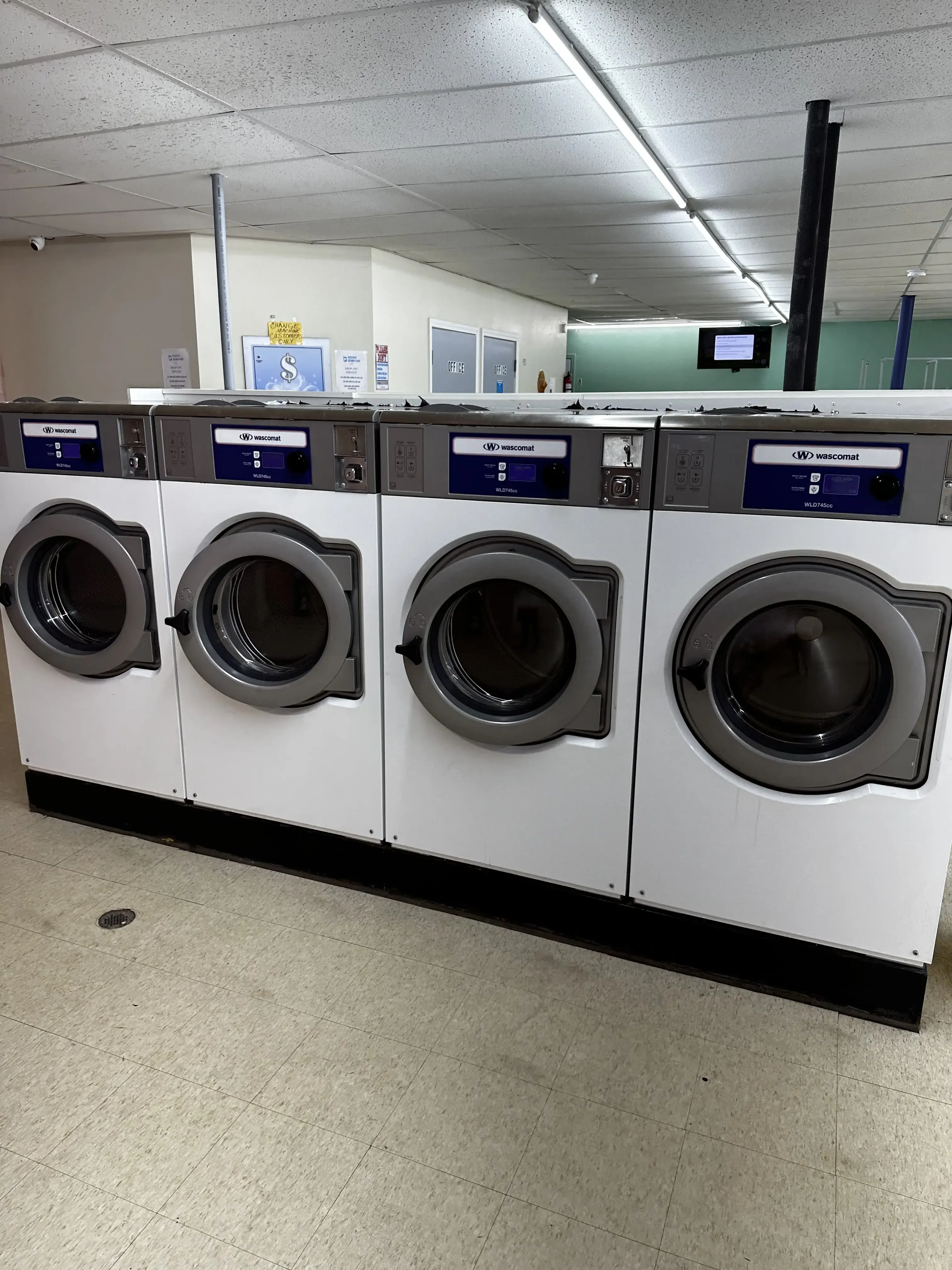 Broadway Laundry Mart - Image 2