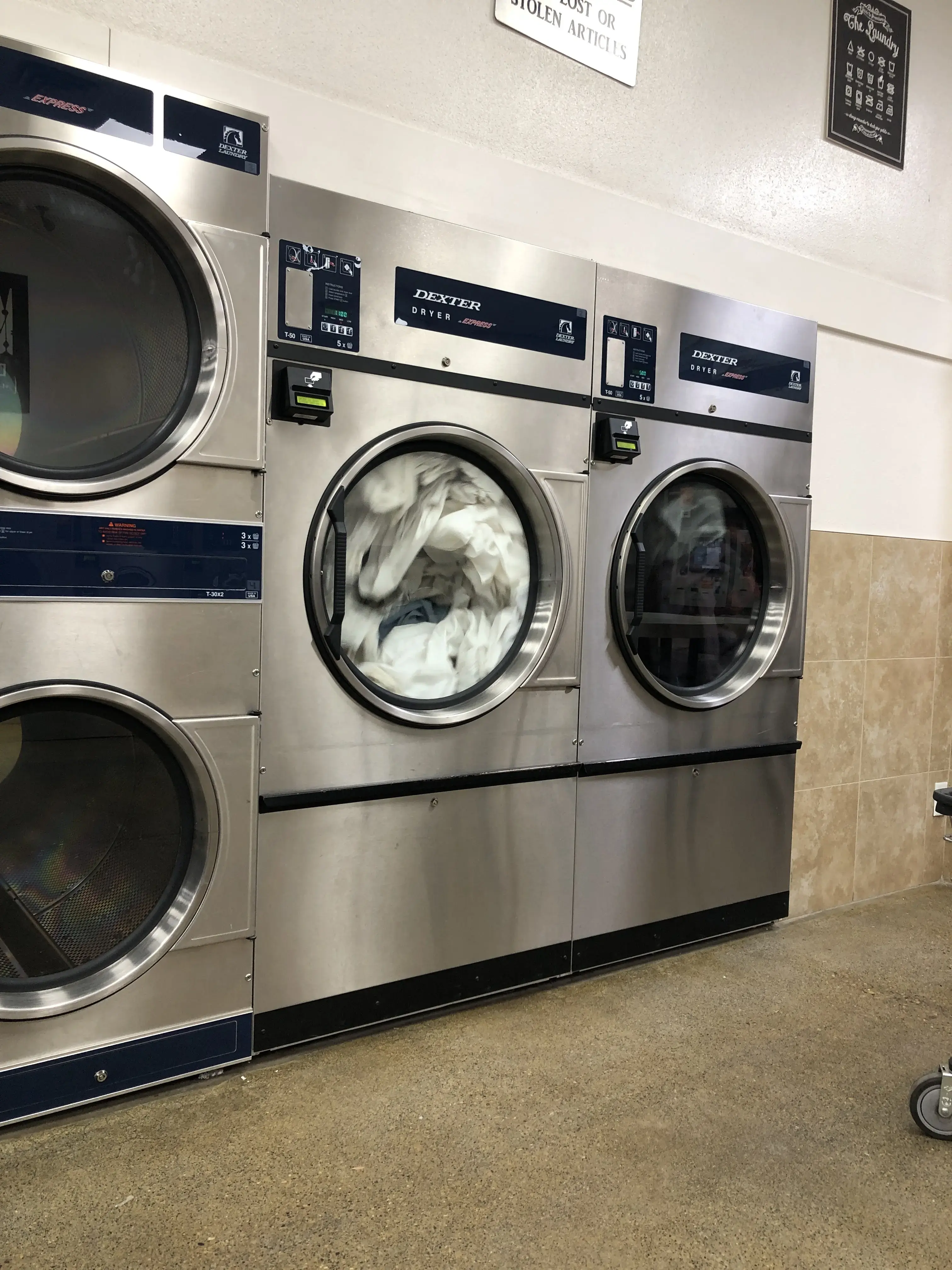 Broadway Wash N Dry - Image 2