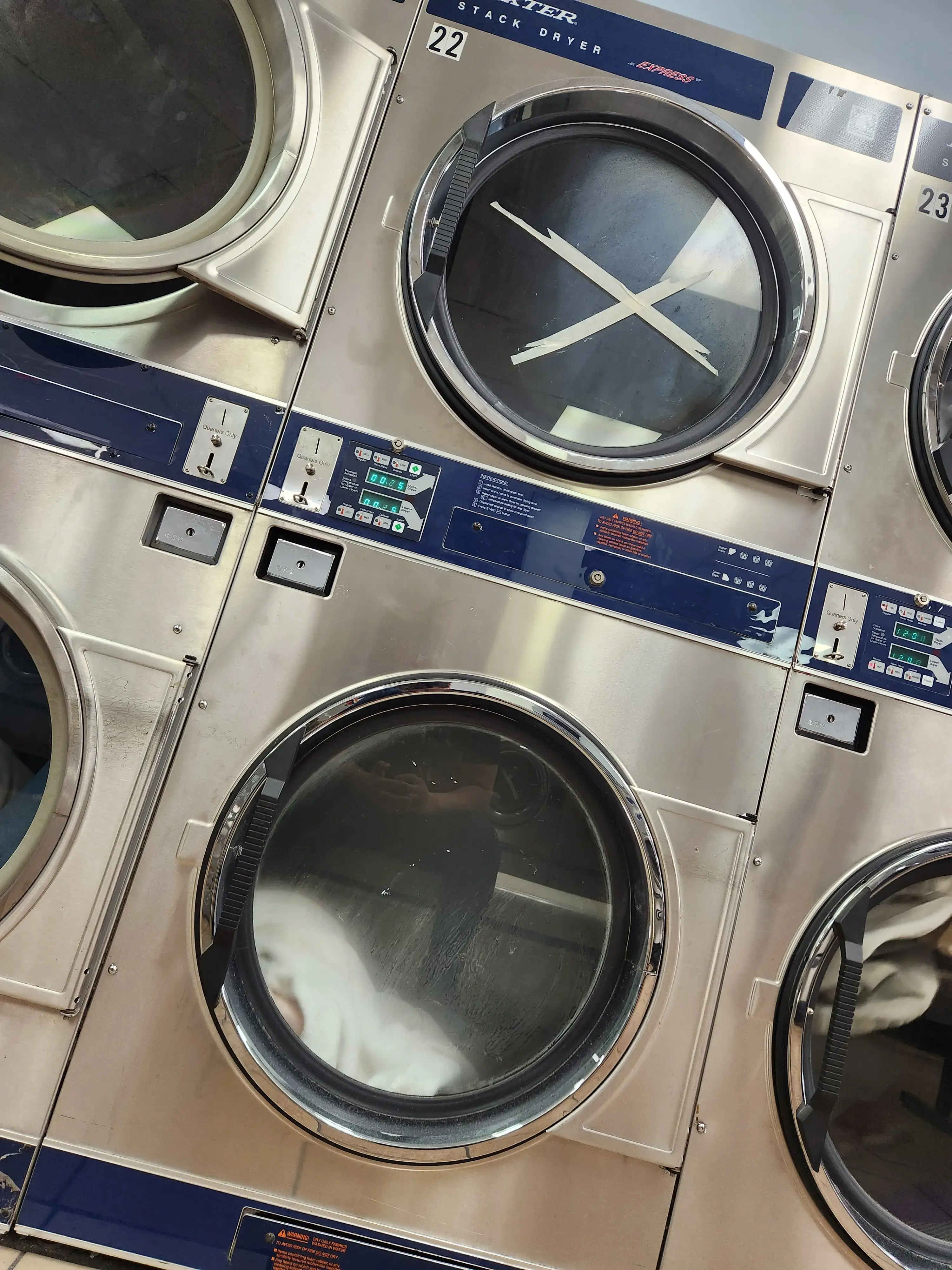 Brookhaven Laundry (Coin & Wash-n-Fold) thumbnail 9