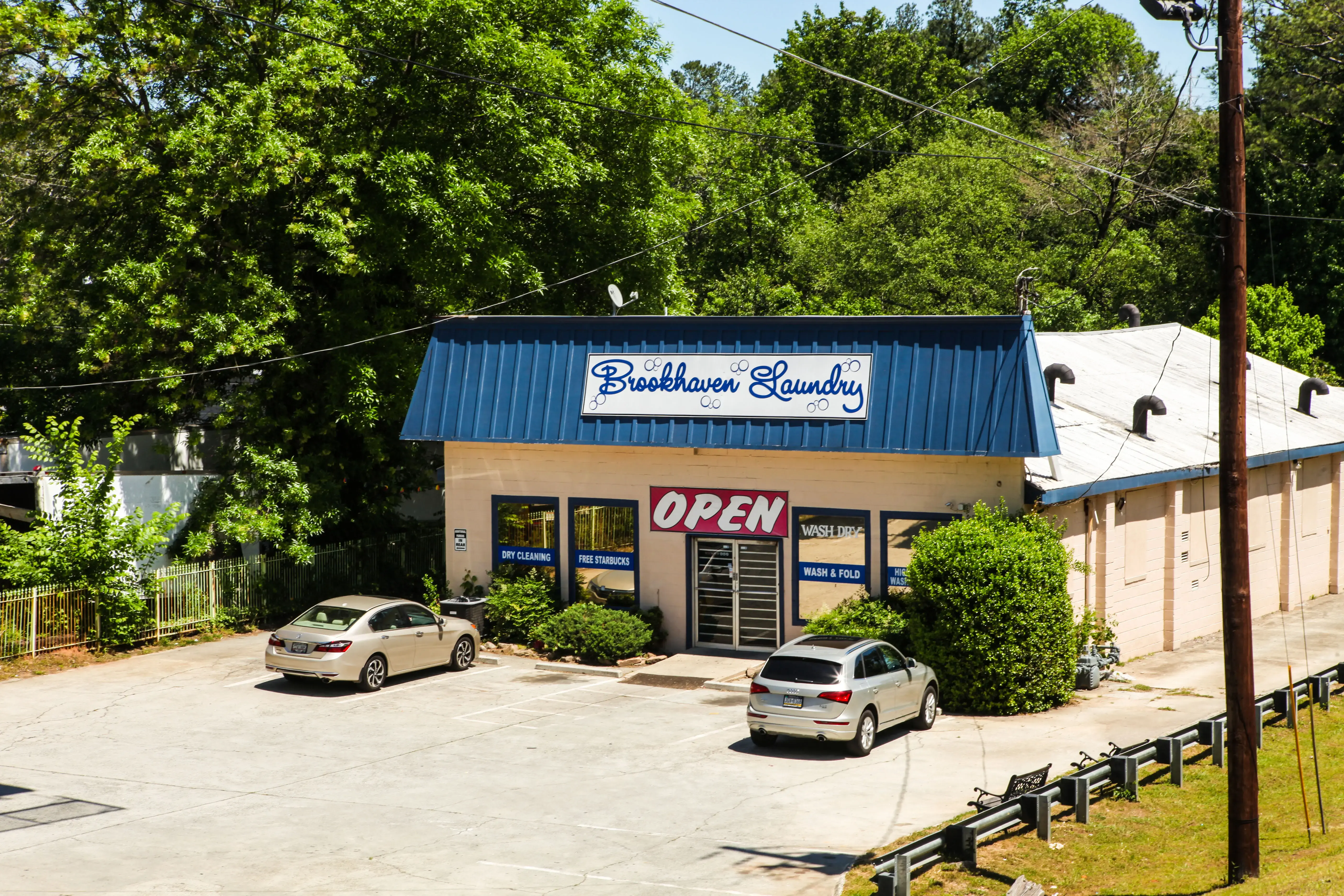 Brookhaven Laundry (Coin & Wash-n-Fold) - Image 19