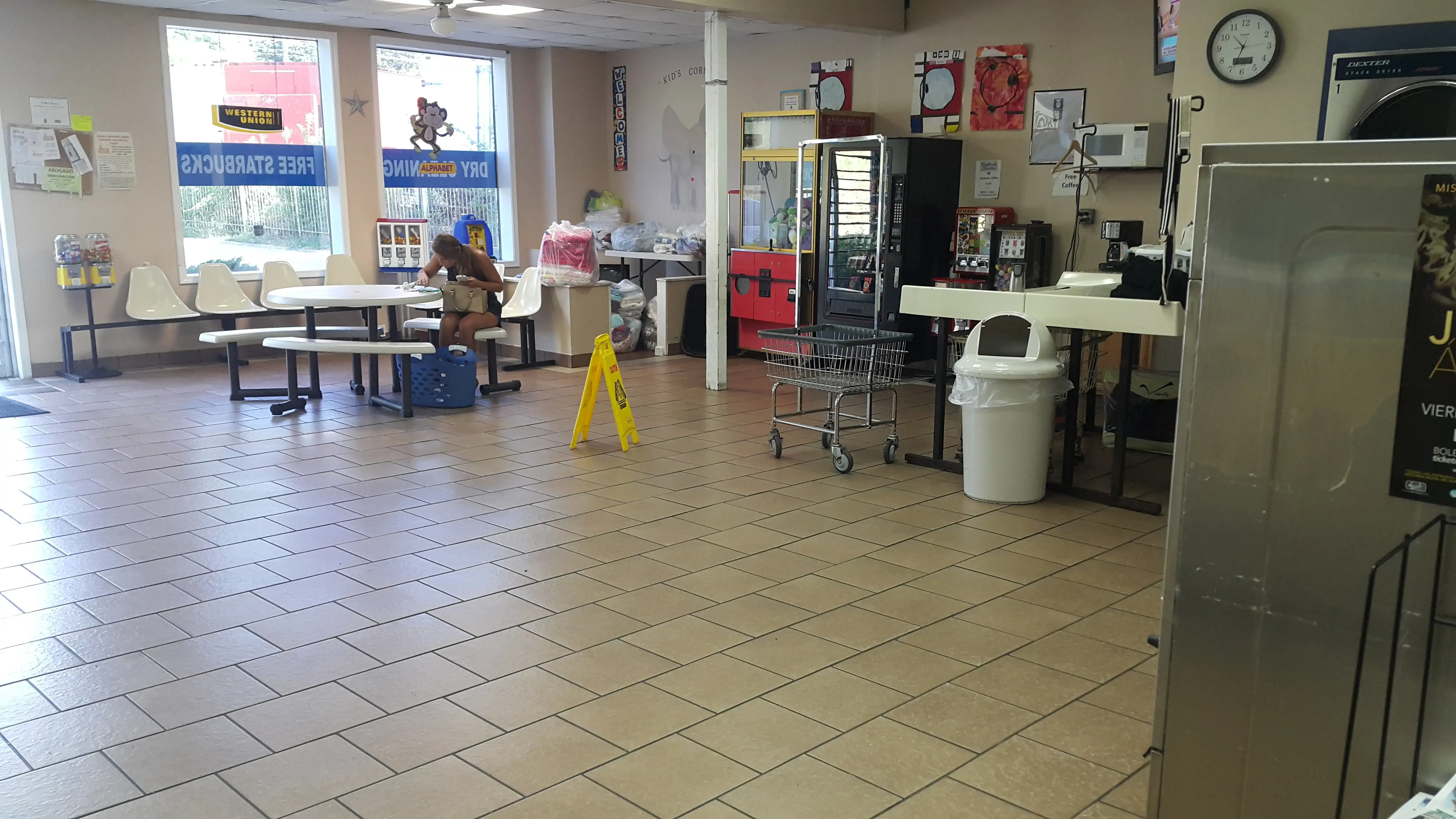 Brookhaven Laundry (Coin & Wash-n-Fold) thumbnail 7