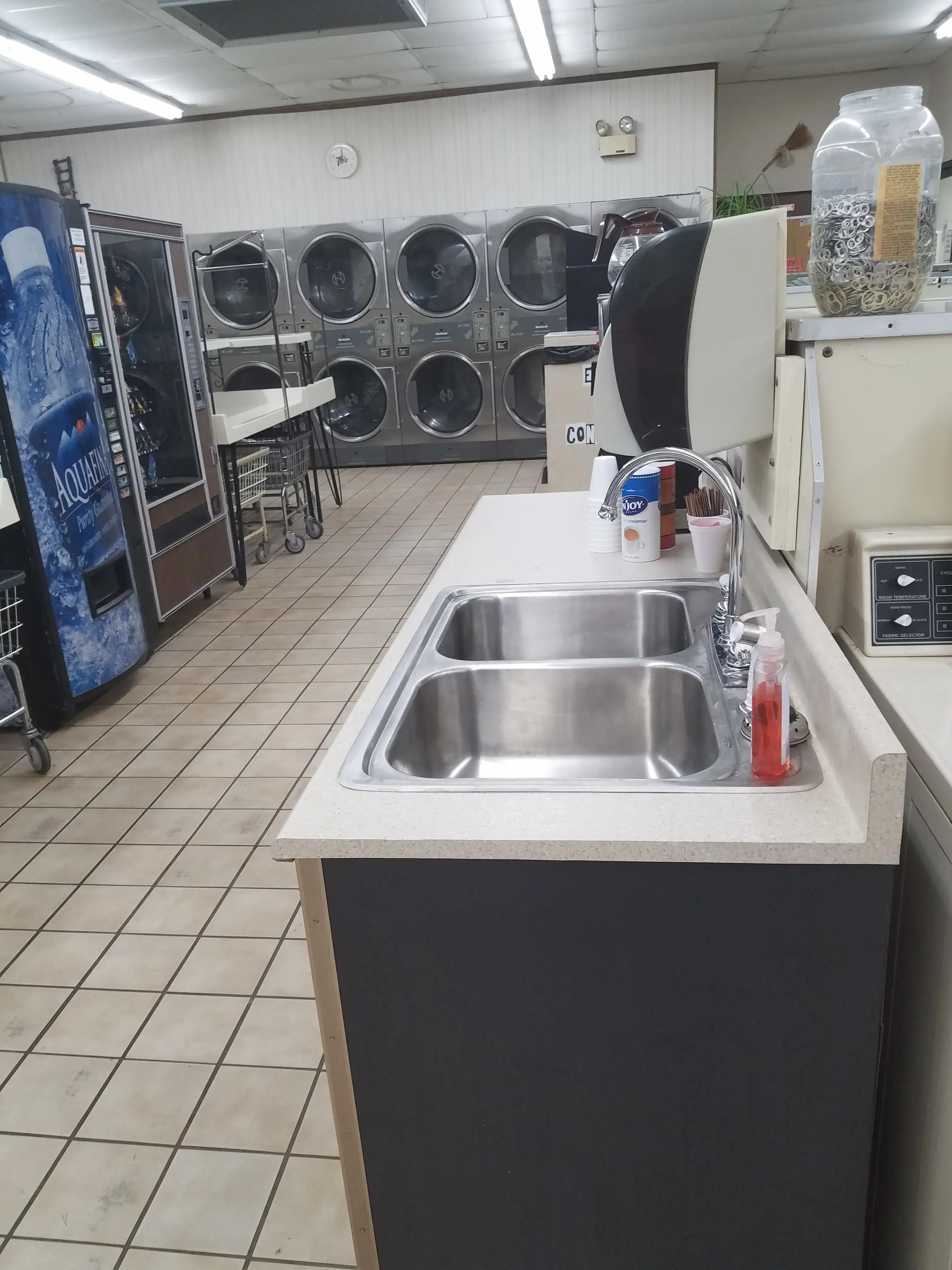 Brooklyn Coin Laundry - Image 28