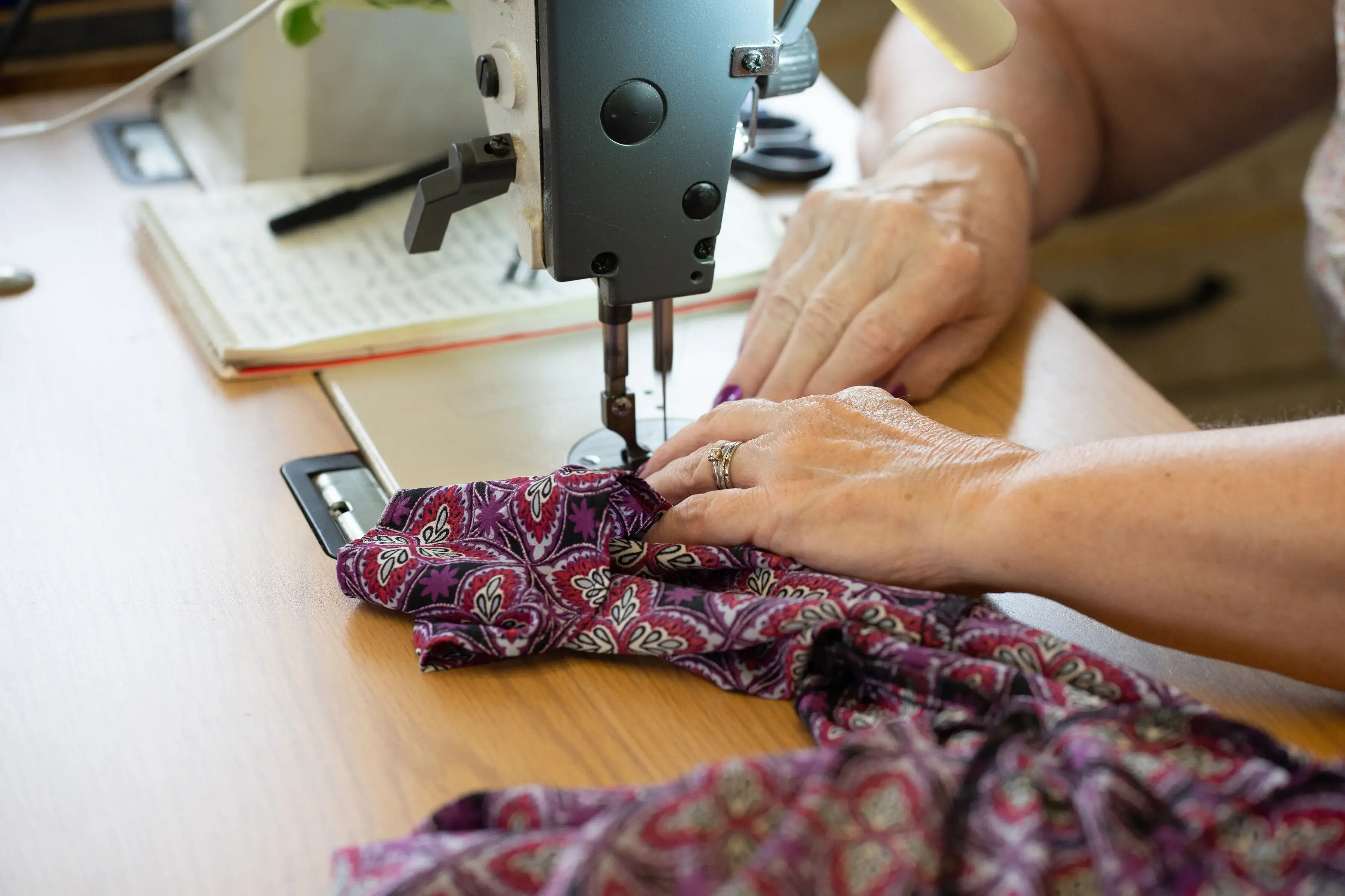 Brook's Stitch & Fold thumbnail 4