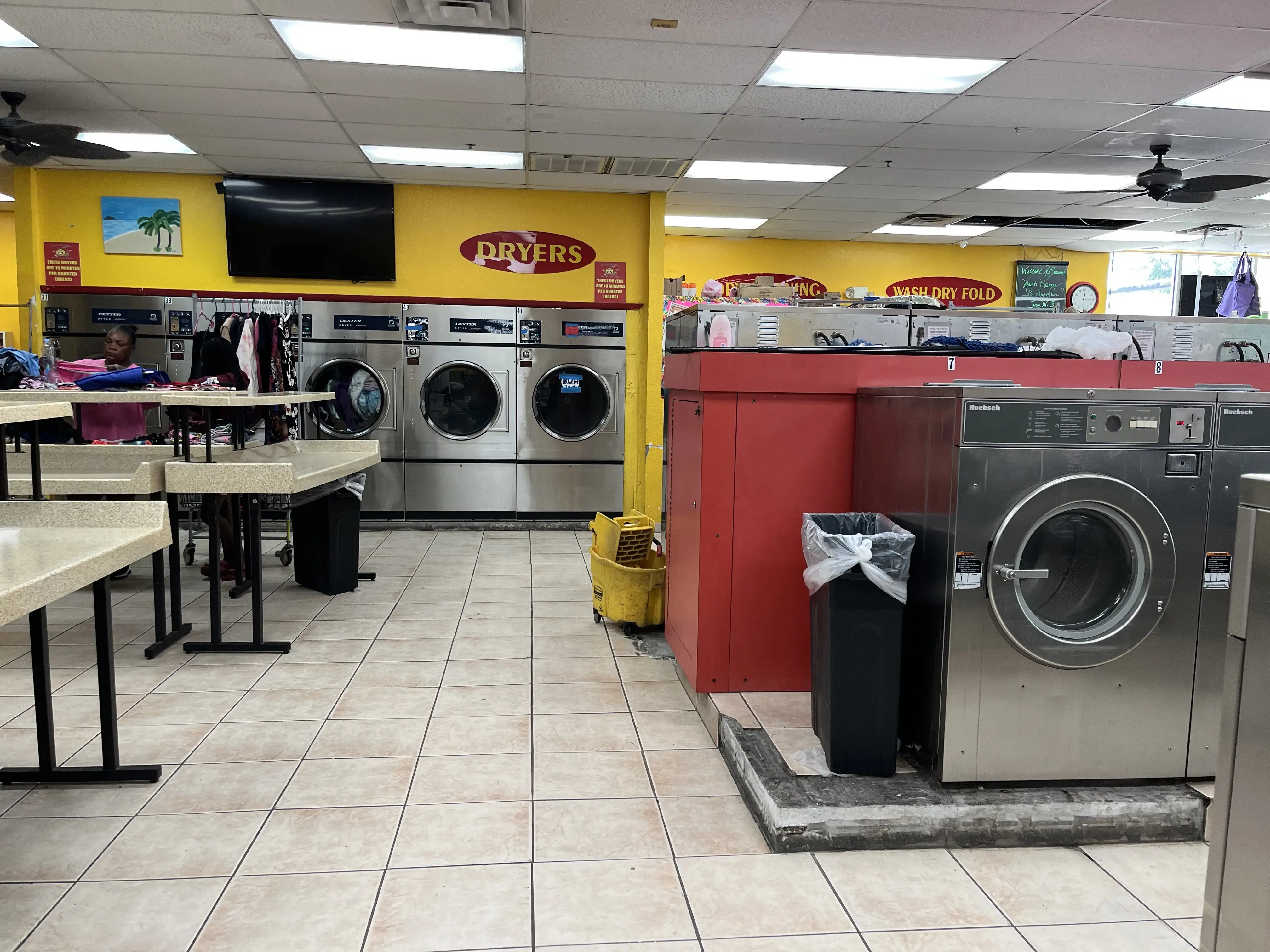 Broward Wash House - Image 1