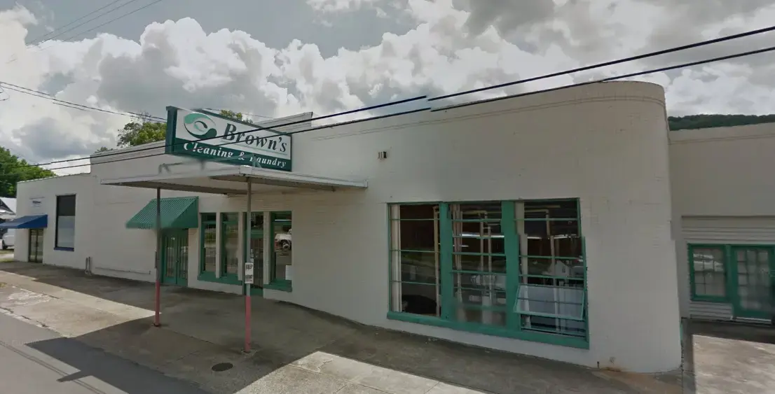 Browns Cleaning & Laundry location