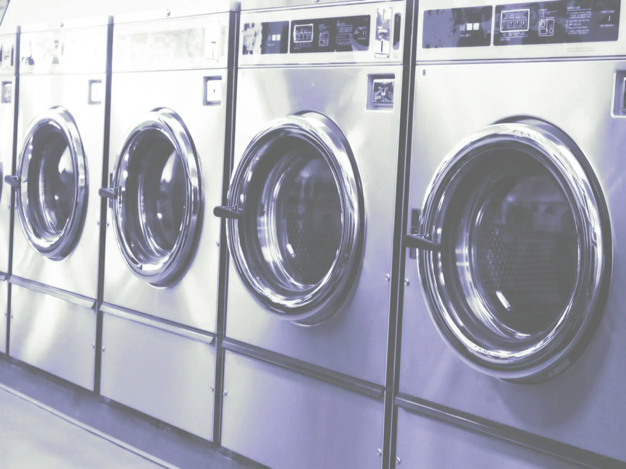 Bubble Beach Laundry - Image 12