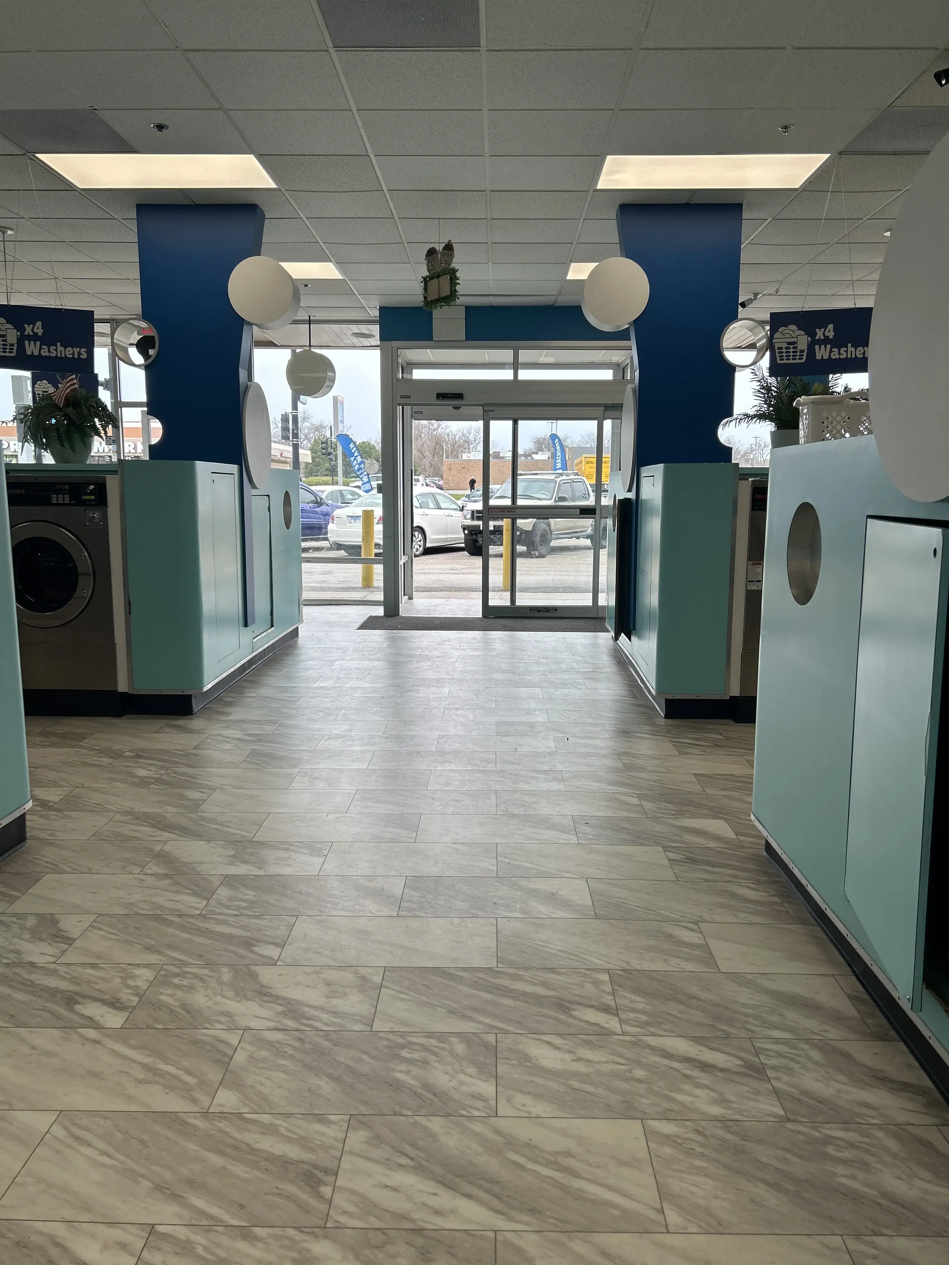 Bubble Bob's Laundromat - Image 7