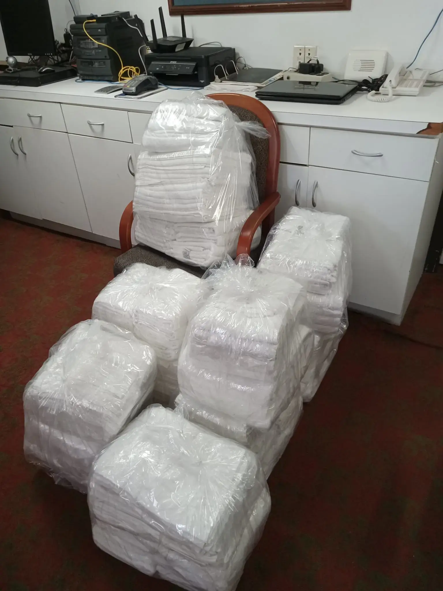 Bubble City Laundromat (Laundry Services) thumbnail 17