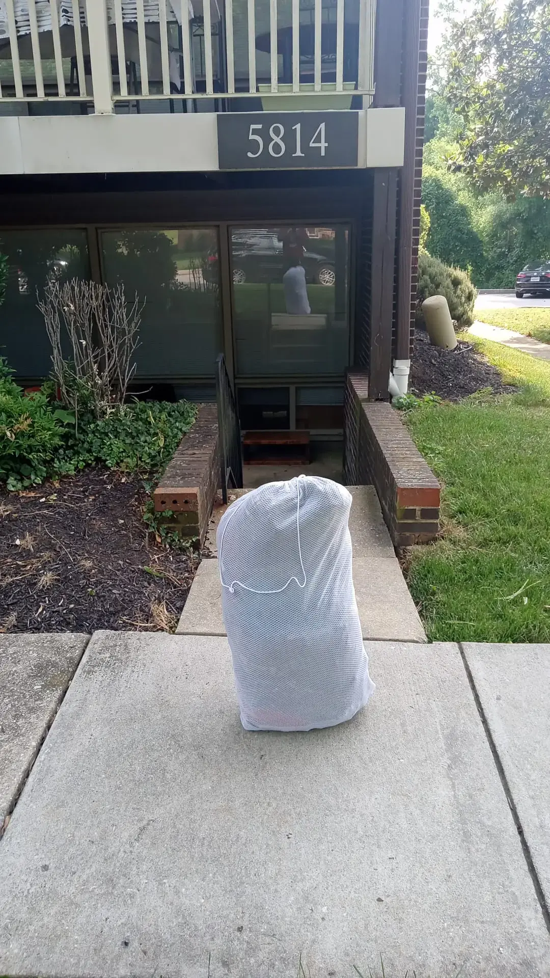 Bubble City Laundromat (Laundry Services) thumbnail 4