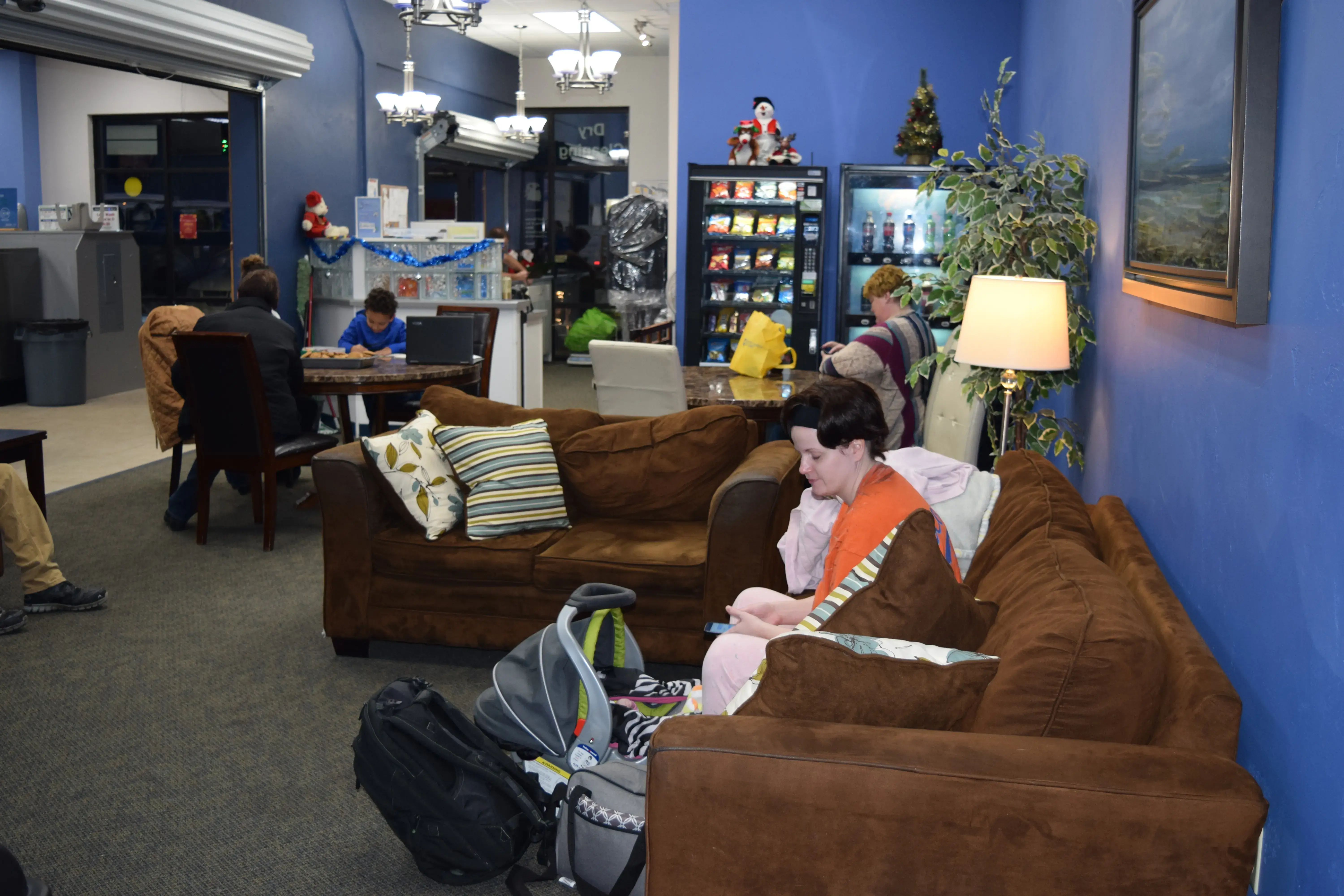 Bubble Fresh Laundry Center - Image 7