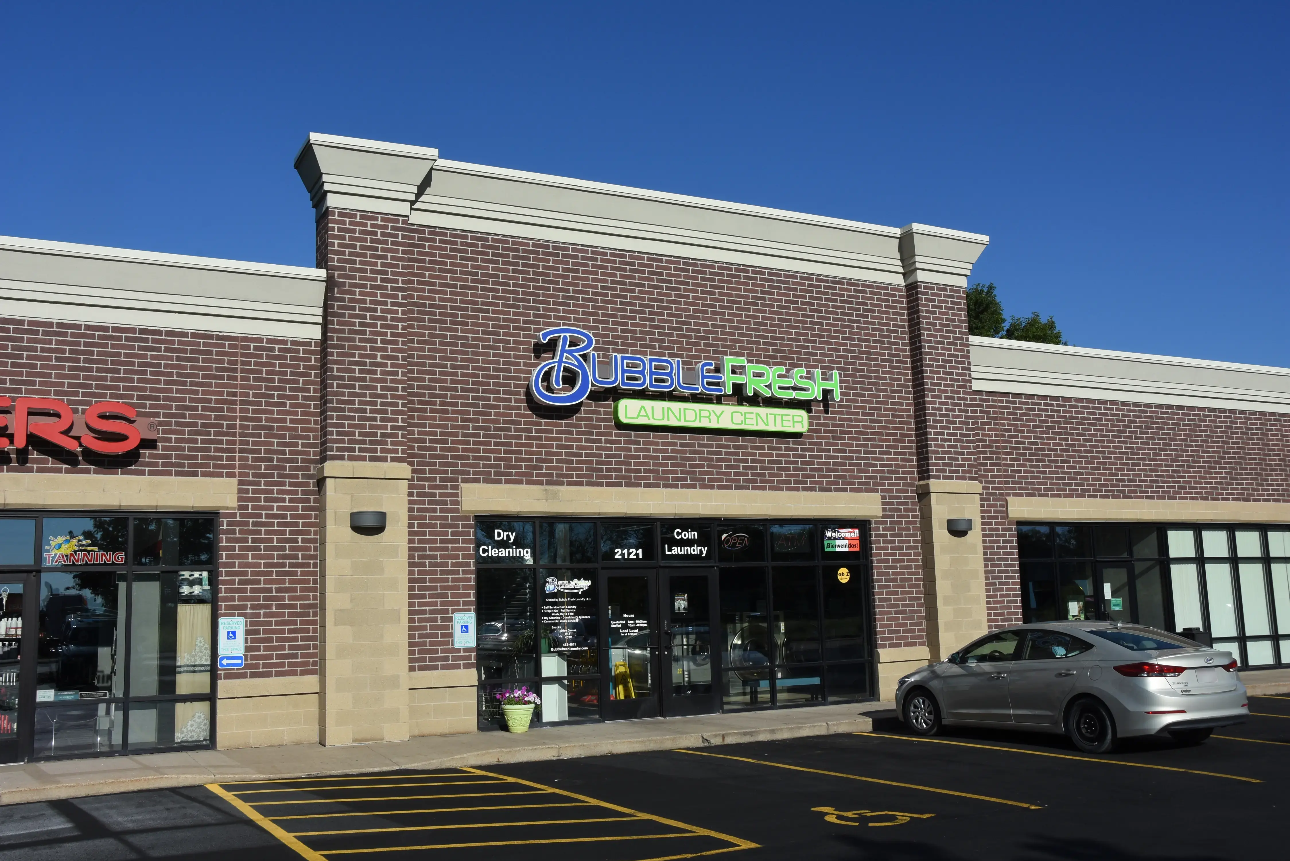 Bubble Fresh Laundry Center thumbnail 3