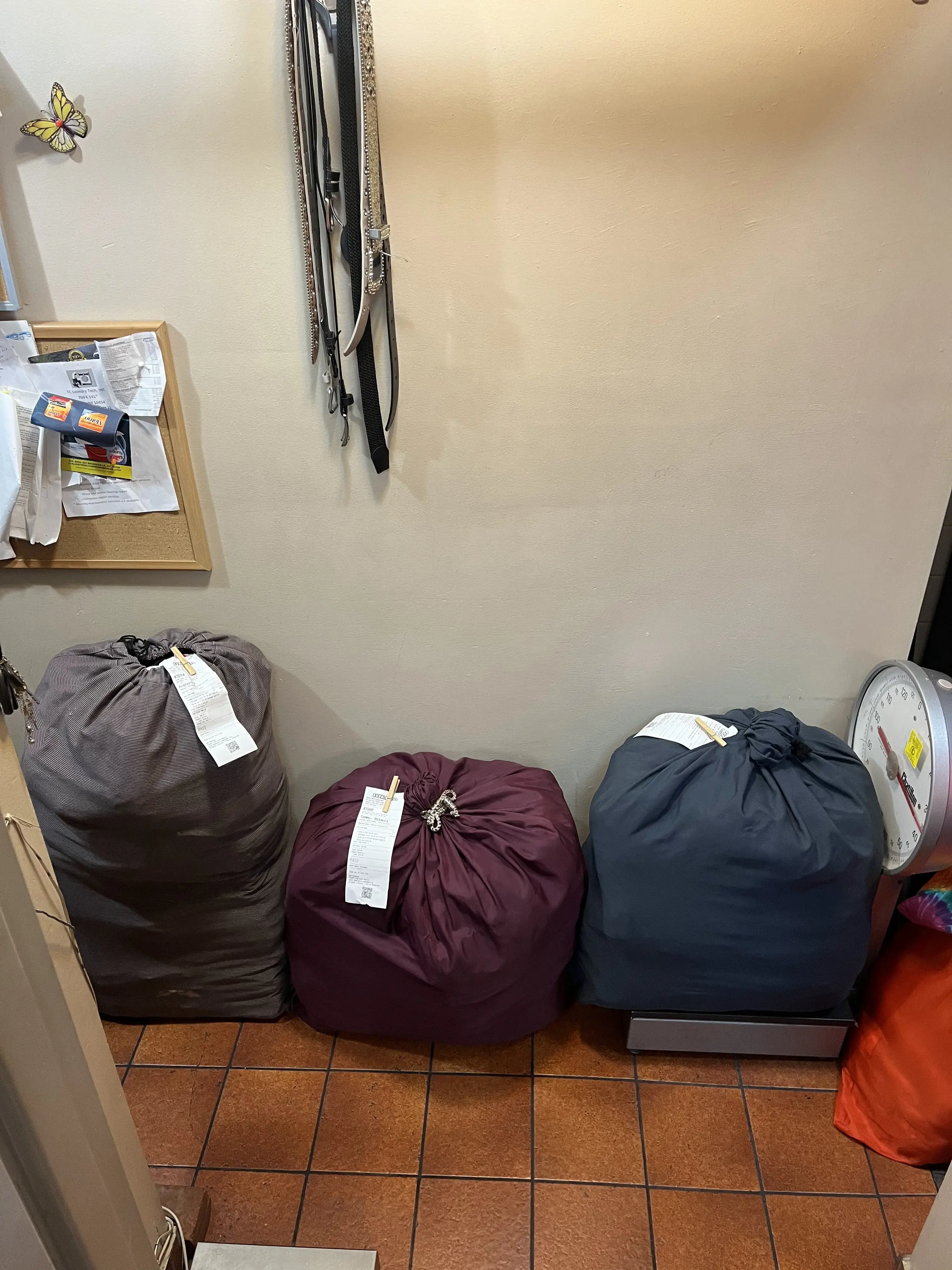 Bubble Mill Laundromat - Image 10