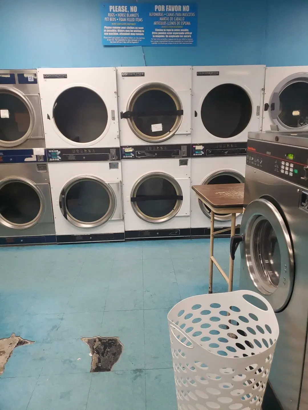 Bubble Room Coin Laundry & Dry Clean Lenexa - Image 1
