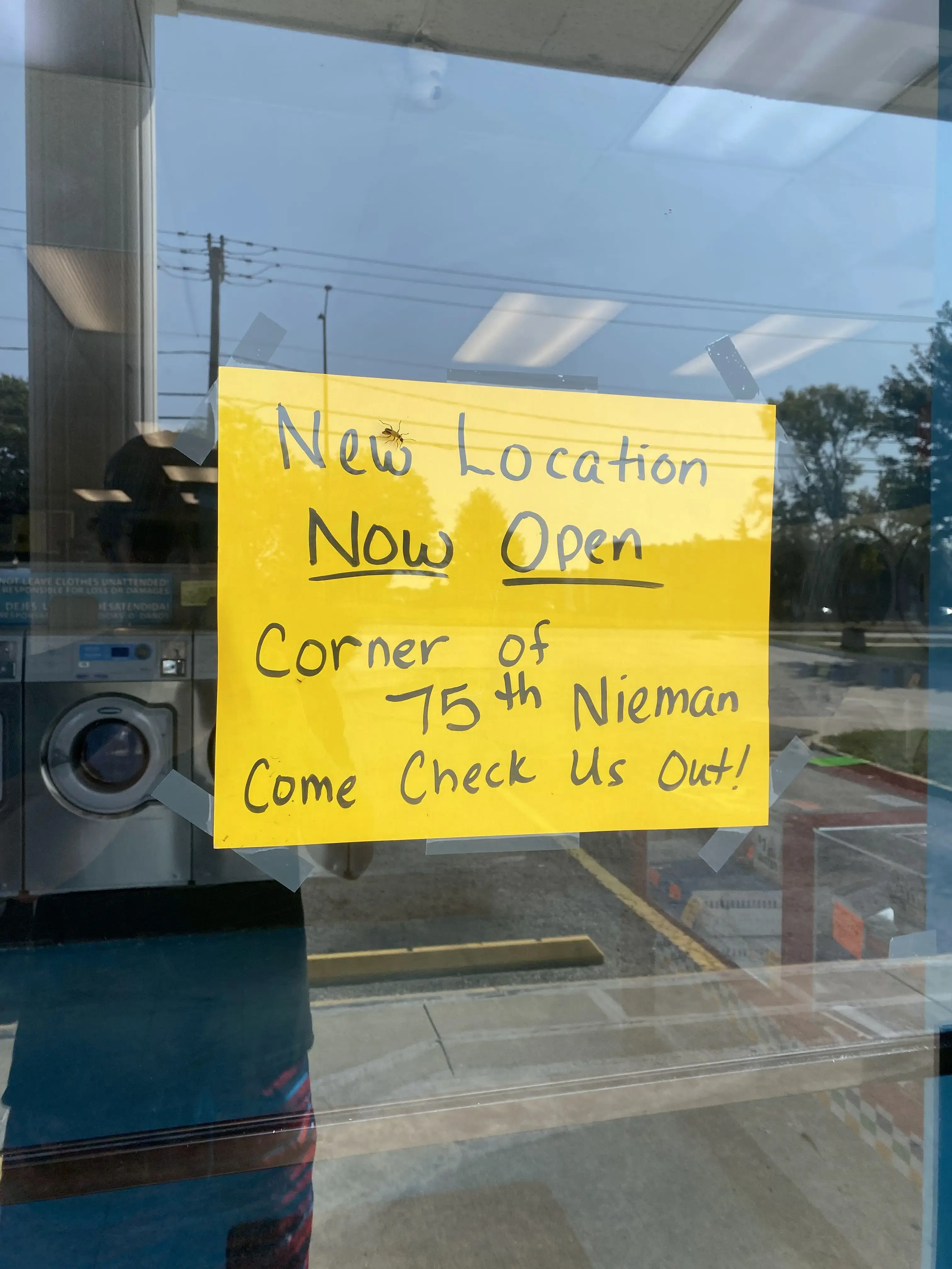 Bubble Room Coin Laundry & Dry Clean Lenexa thumbnail 7