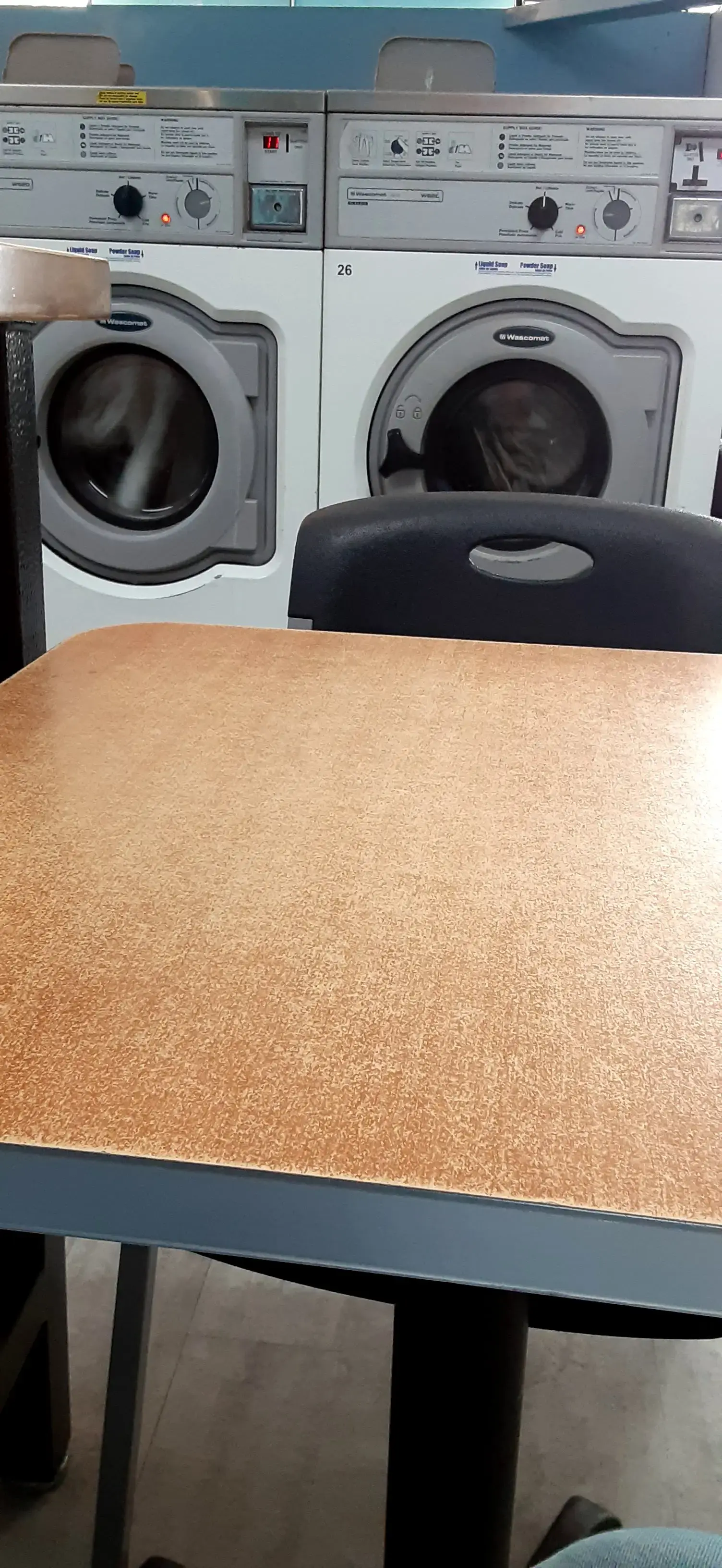 Bubble Room Laundromat - Olathe - Image 6