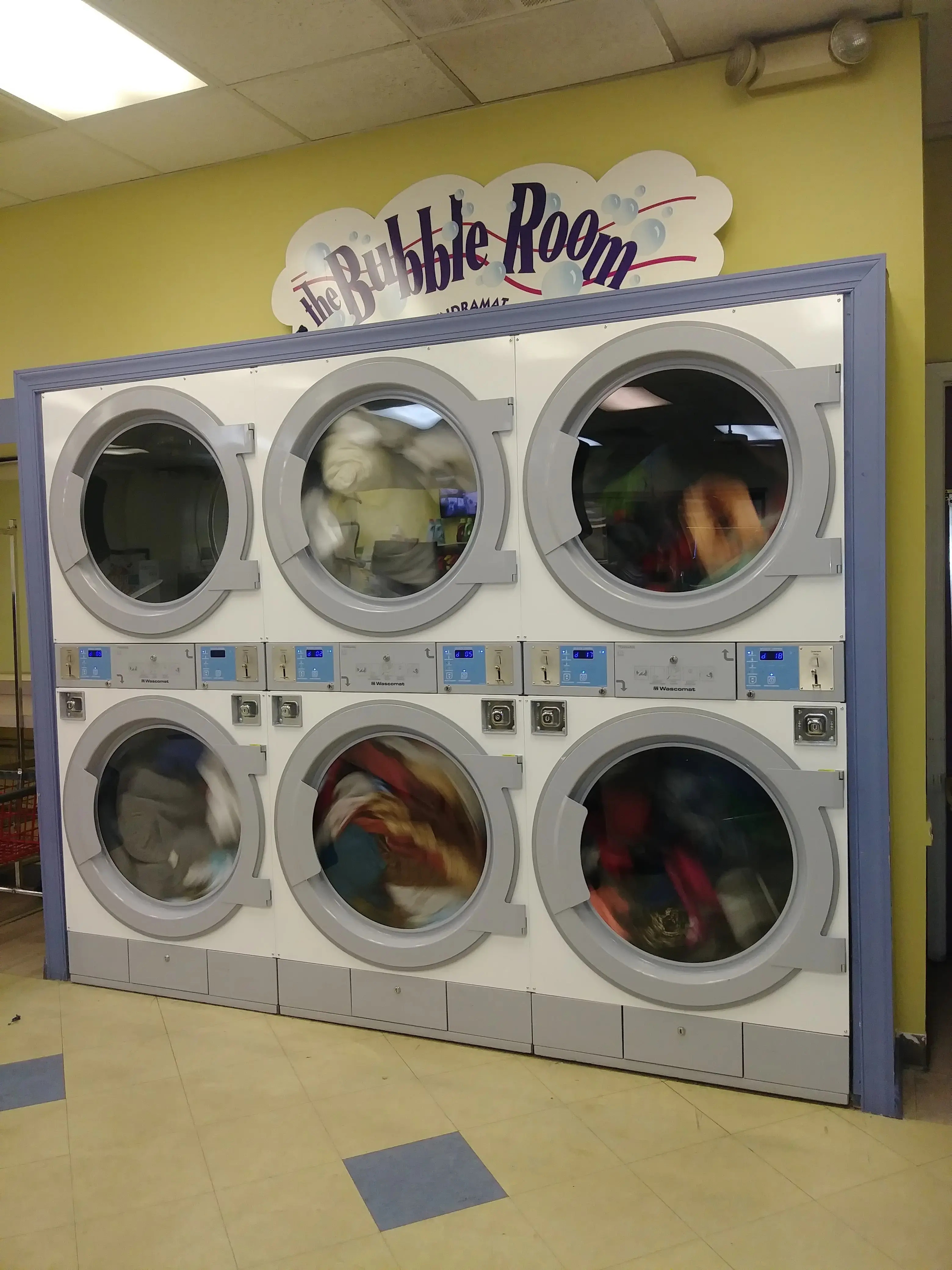 Bubble Room thumbnail 3
