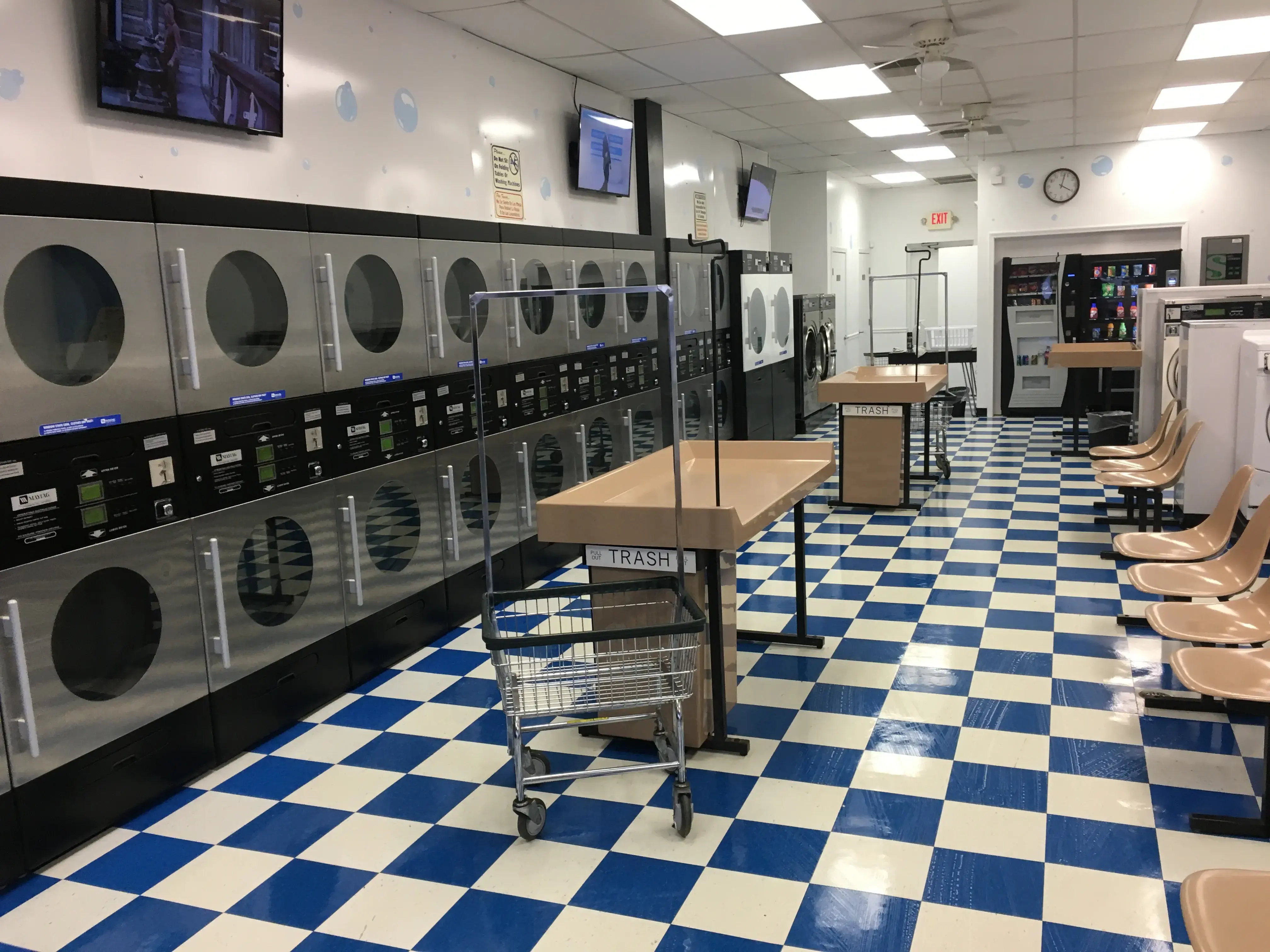 Bubblemat Coin Laundry - Image 10