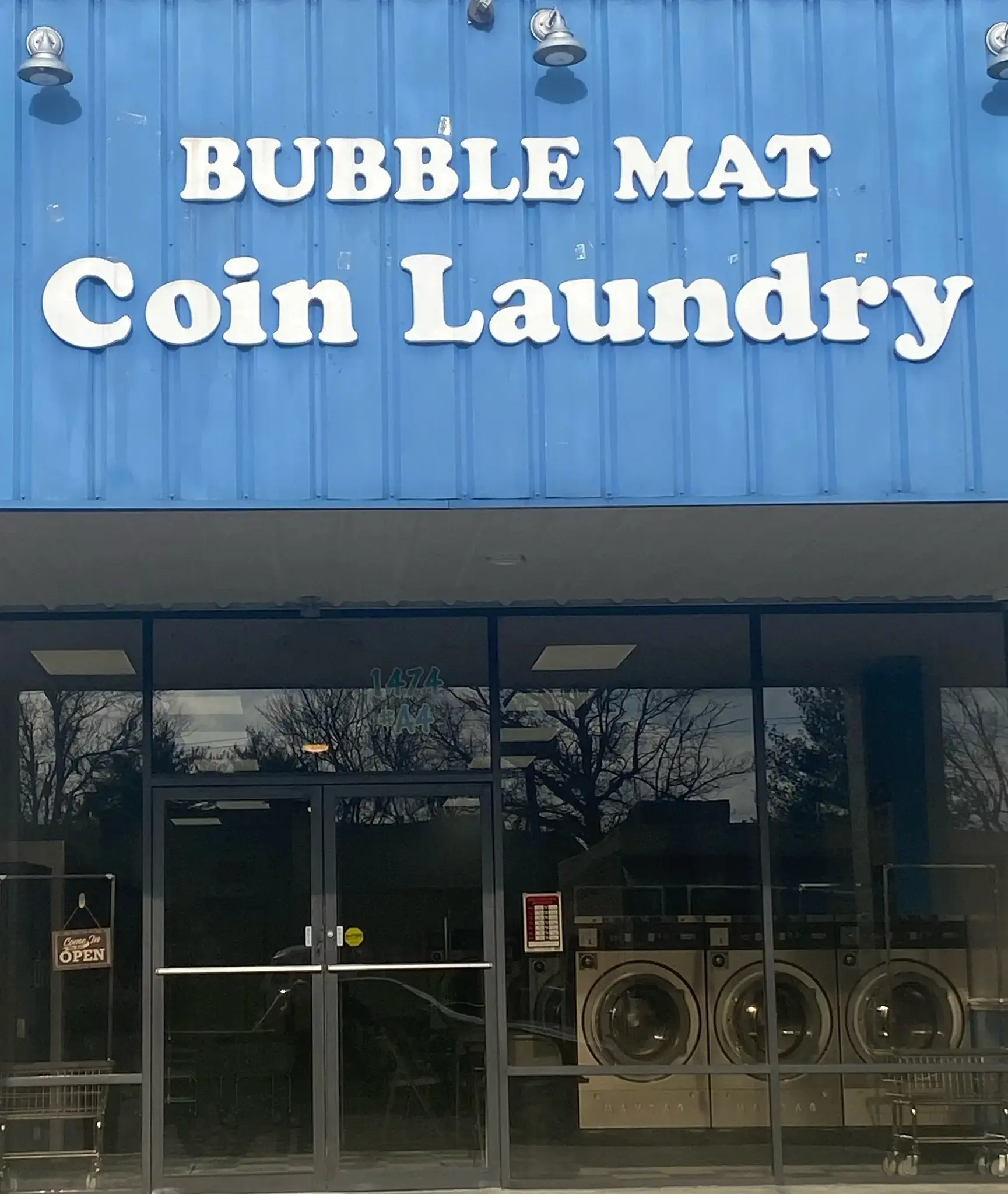Bubblemat Coin Laundry thumbnail 3