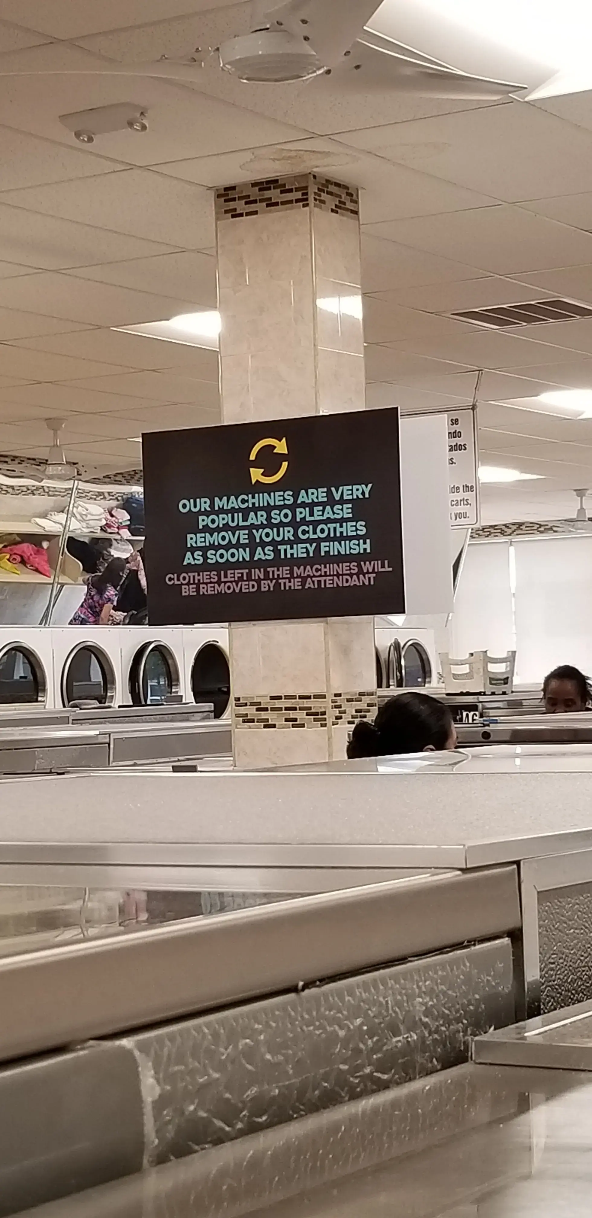 Bubbles aRe US Laundromats thumbnail 10