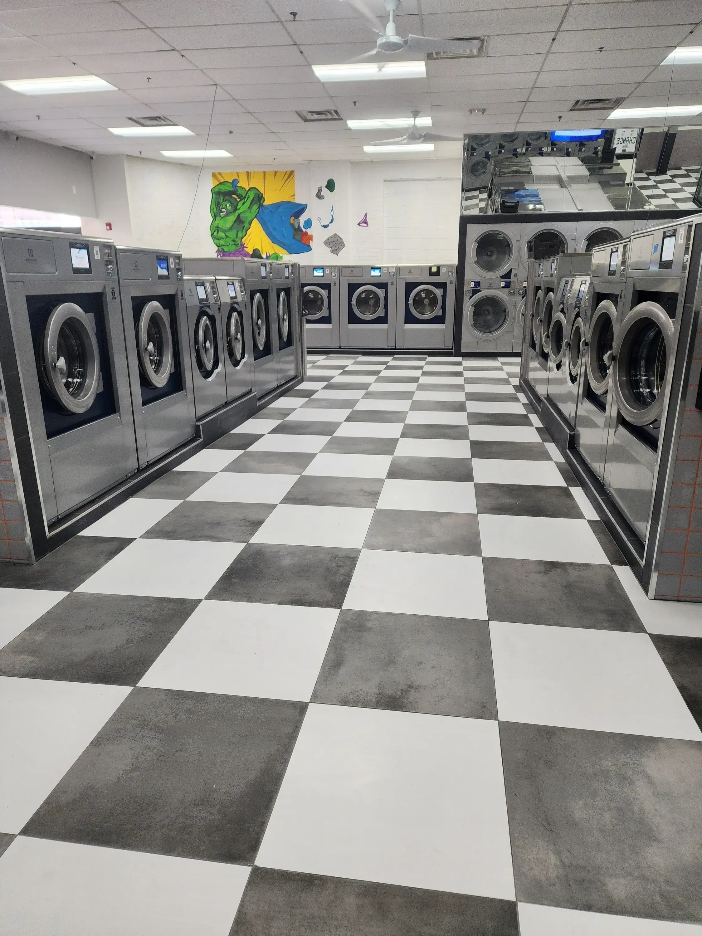 Bubbles aRe US Laundromats thumbnail 7