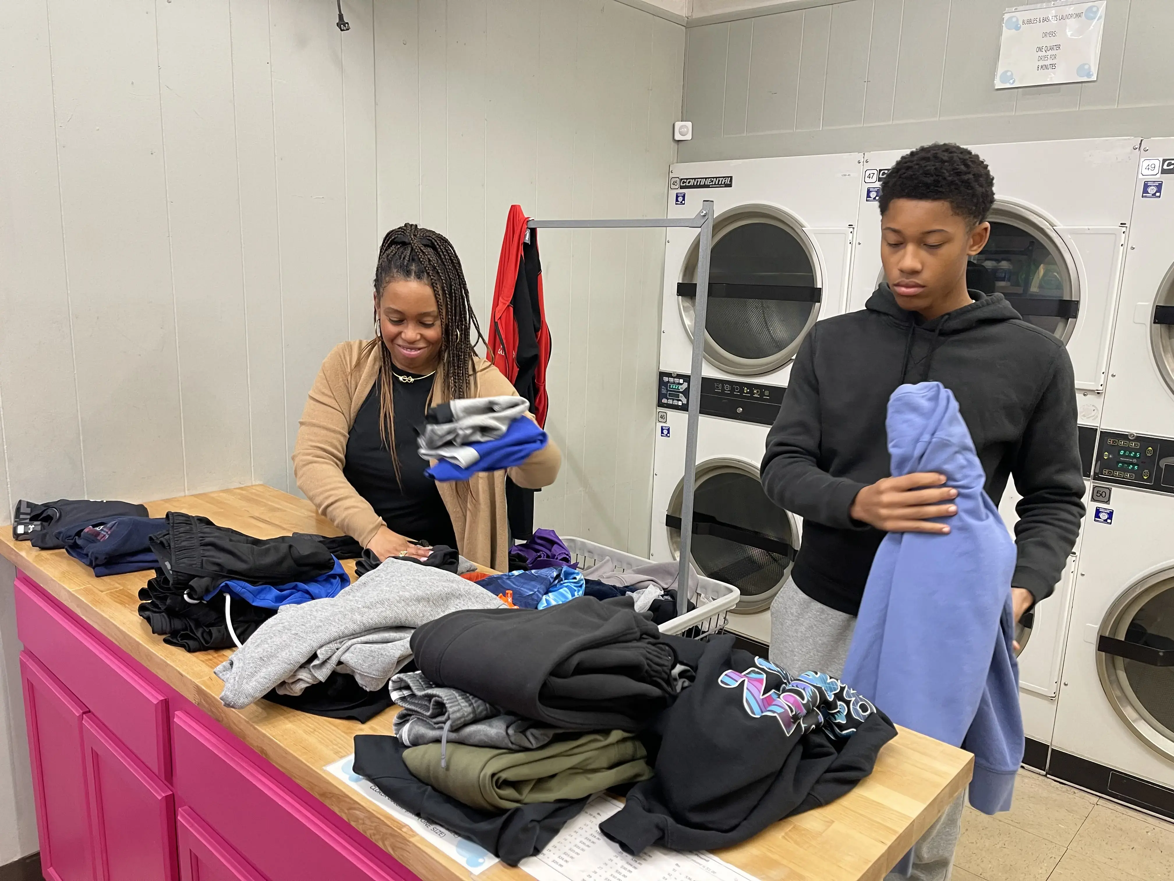 Bubbles & Baskets Laundromat thumbnail 17