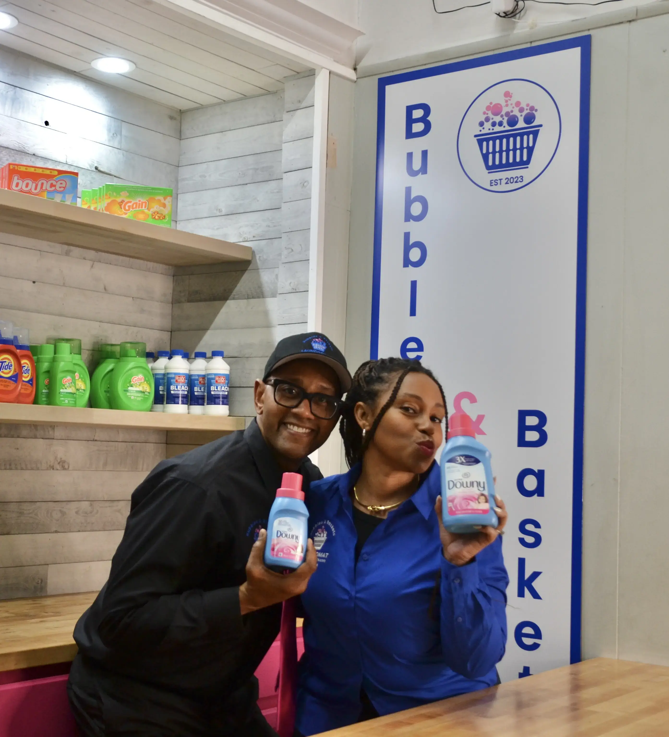 Bubbles & Baskets Laundromat - Image 15