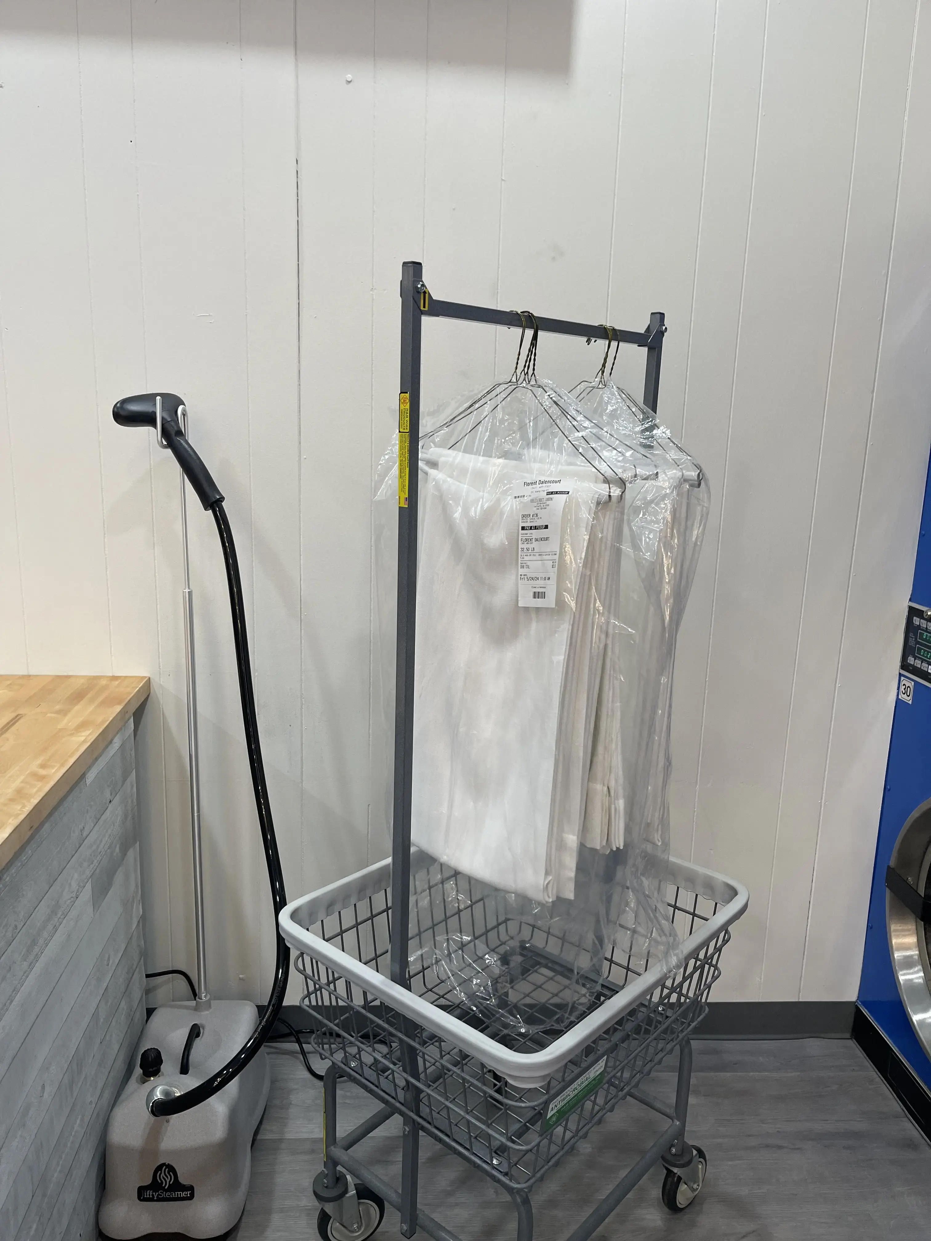 Bubbles & Baskets Laundromat - Image 9