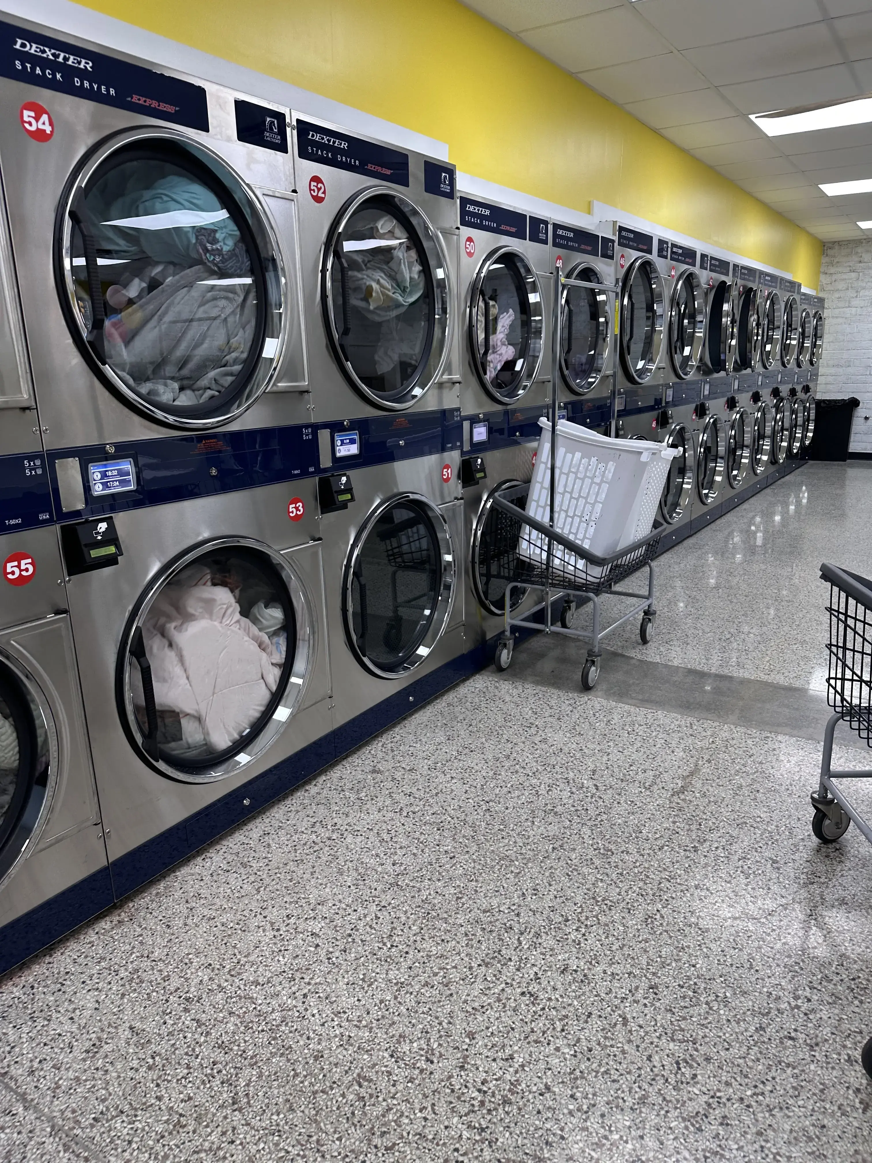 Bubbles & Bleach Laundromat Gastonia thumbnail 18