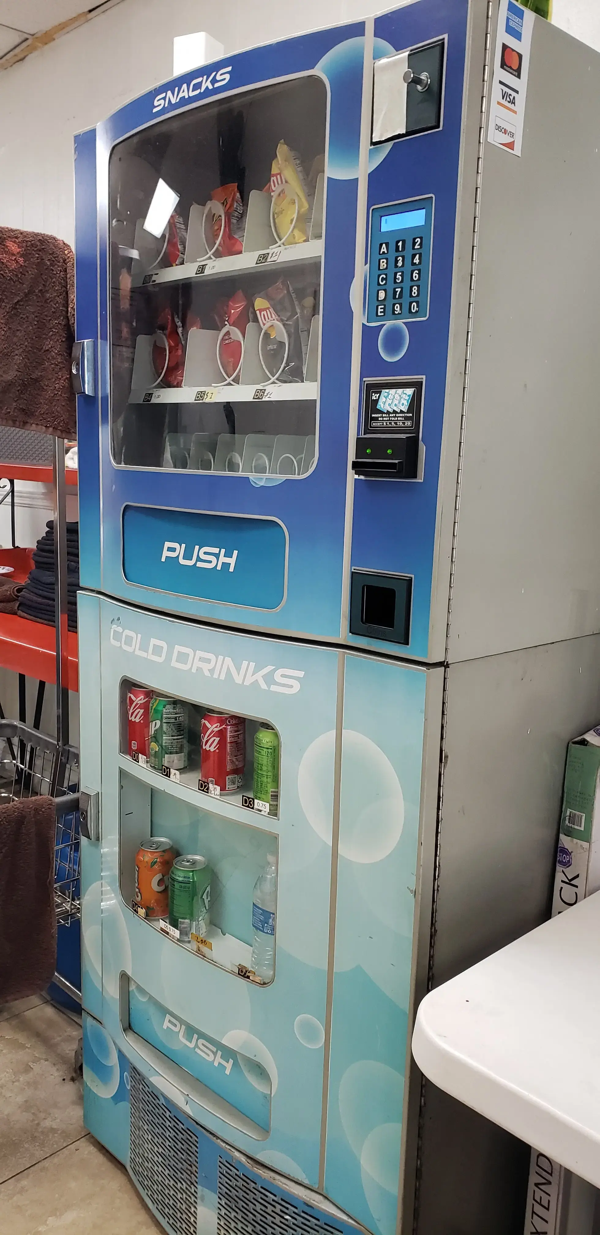 Bubbles Coin Laundry thumbnail 3