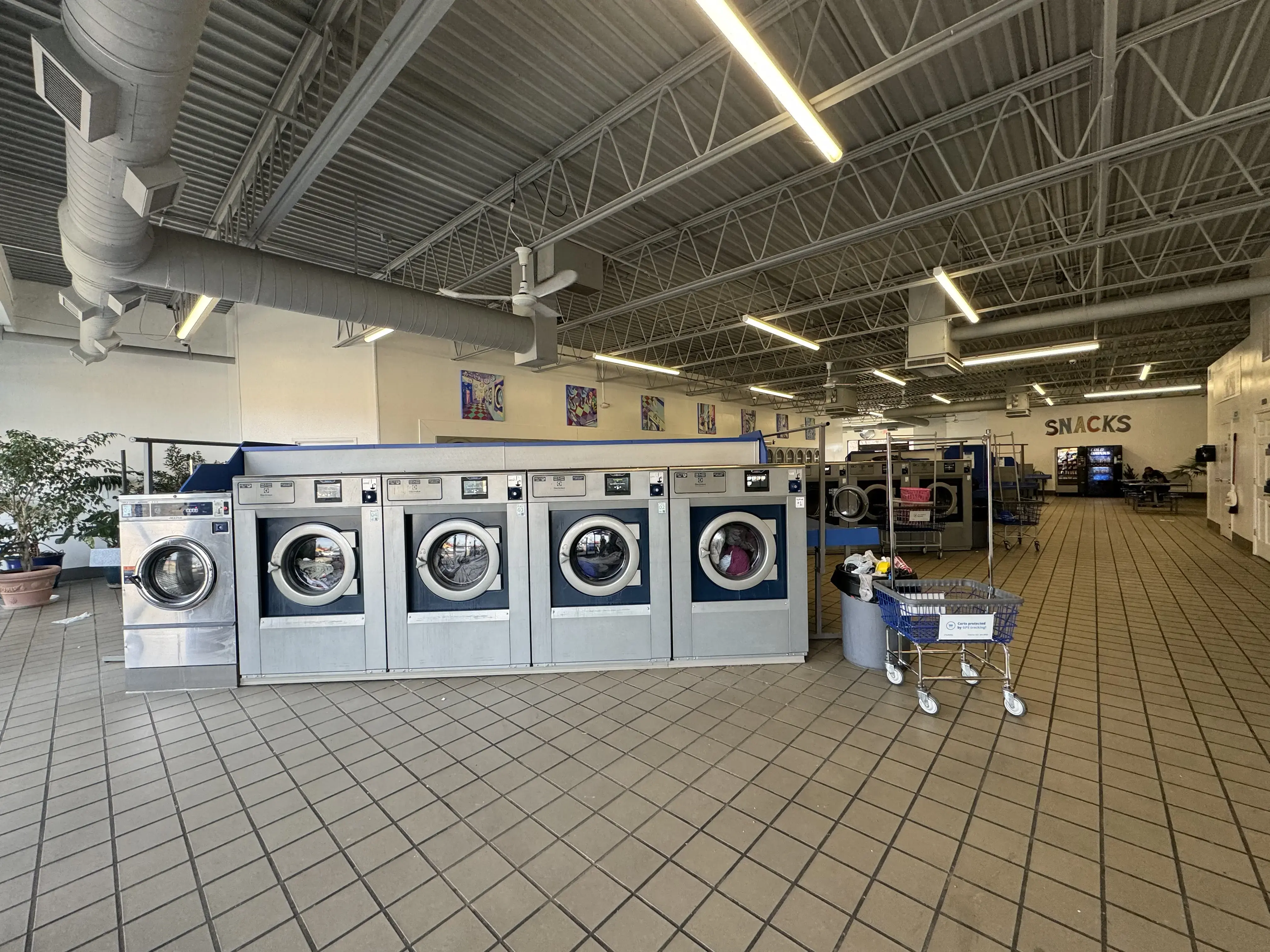 Bubbles Laundromat thumbnail 3