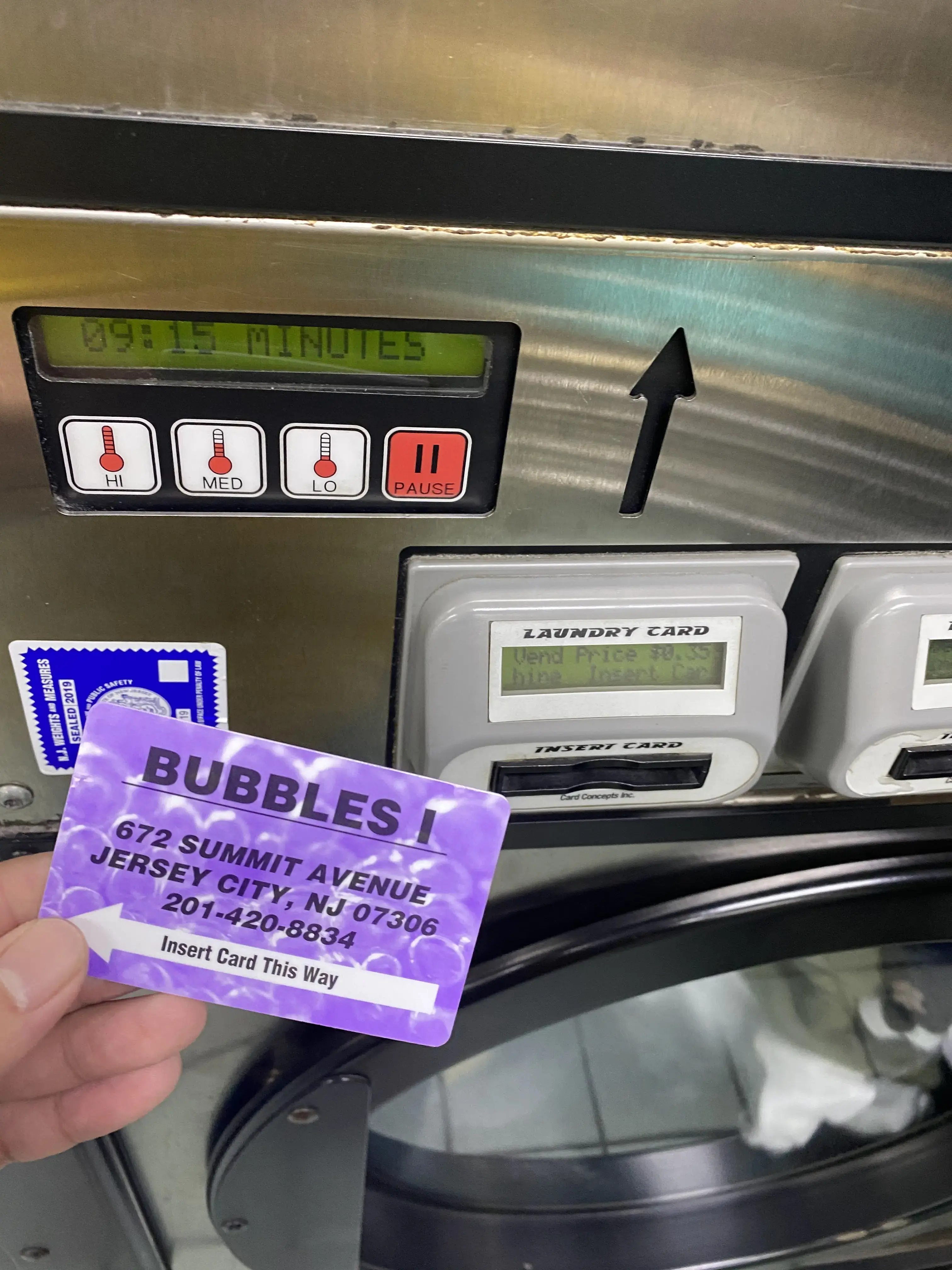 Bubbles Laundromat - Image 17