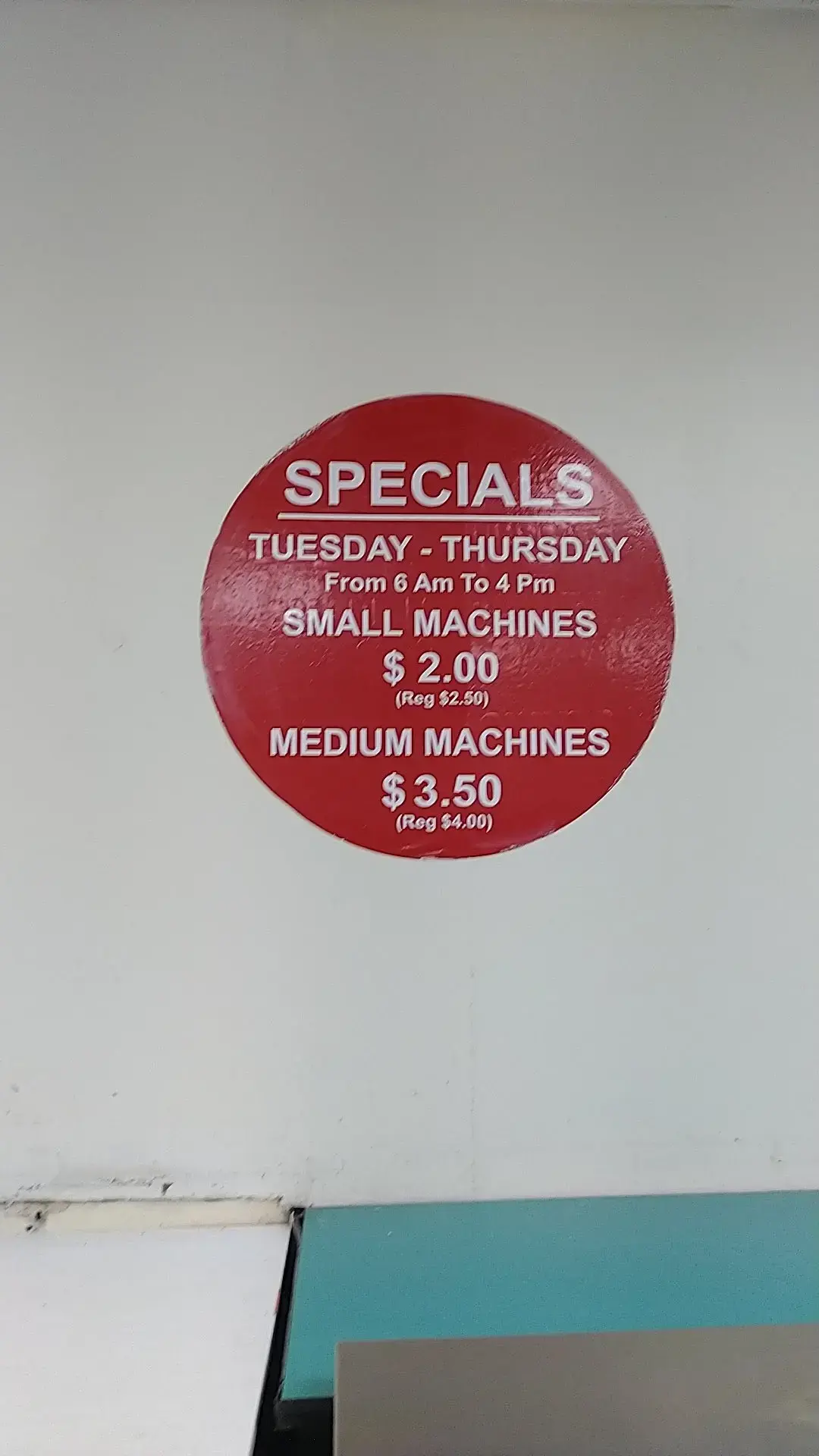 Bubbles Laundromat - Image 18