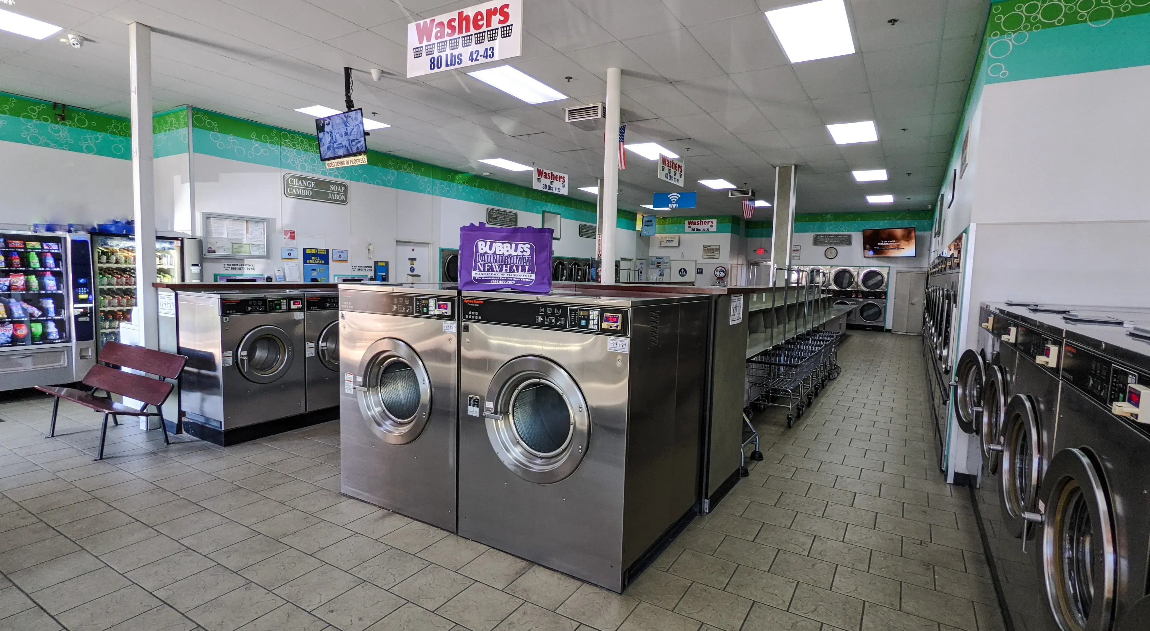 Bubbles Laundromat Santa Clarita location