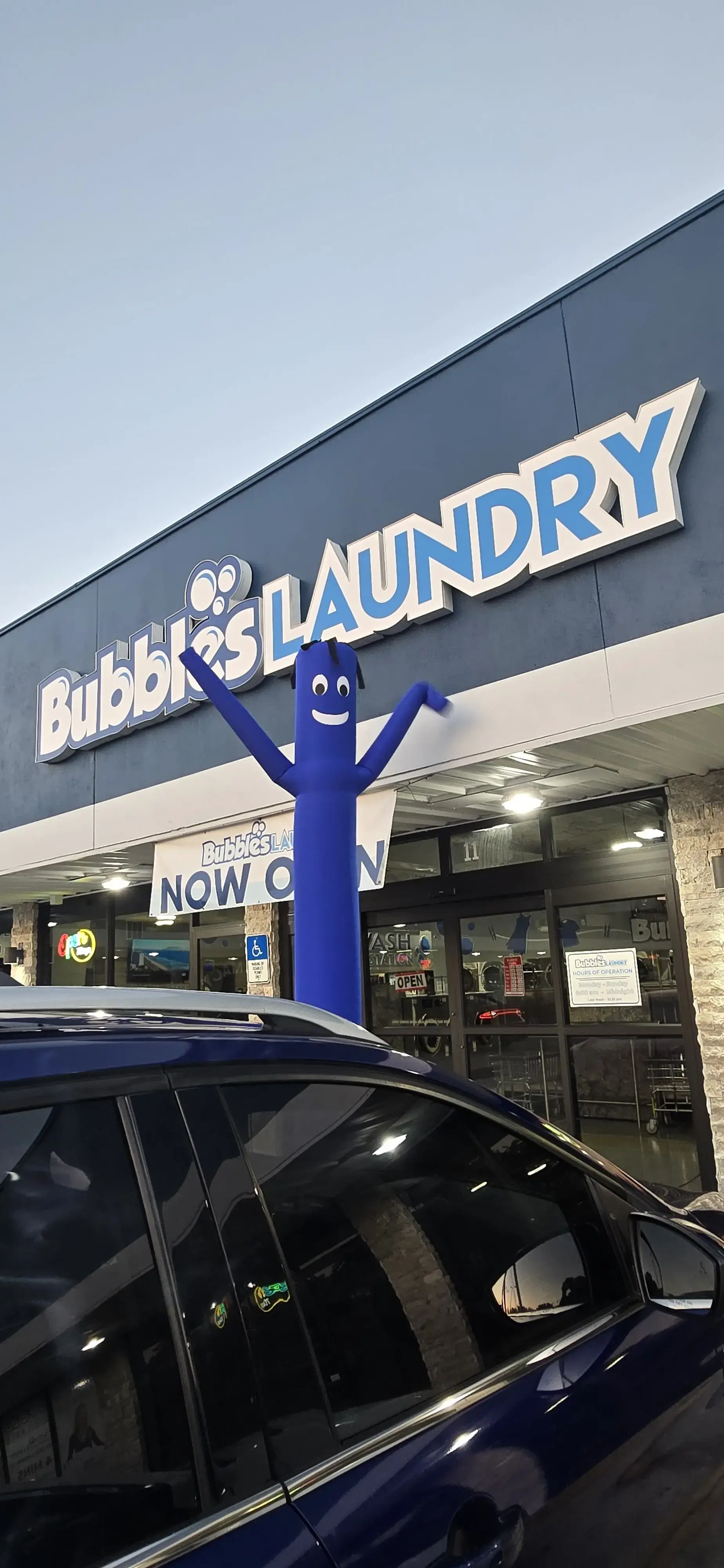 Bubbles Laundry thumbnail 3