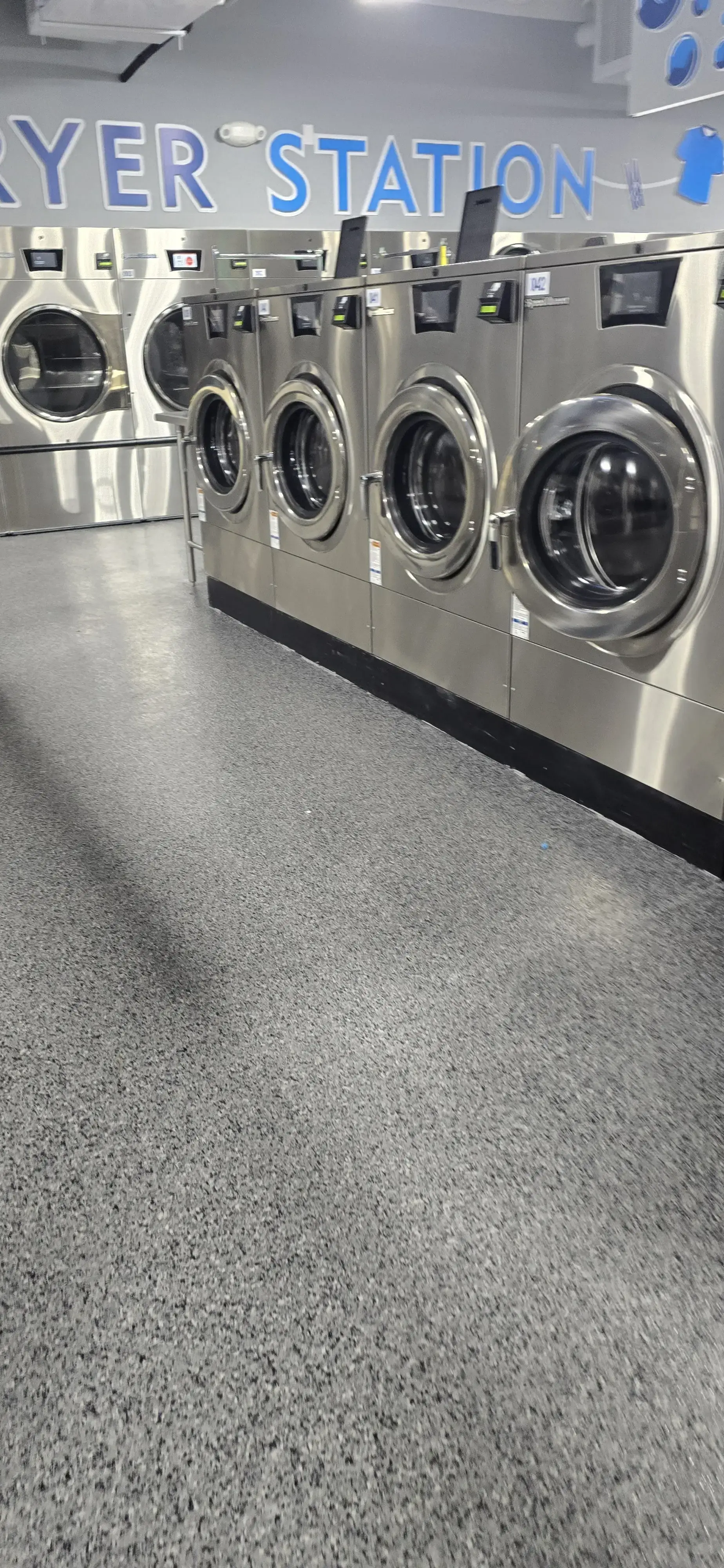 Bubbles Laundry - Image 8