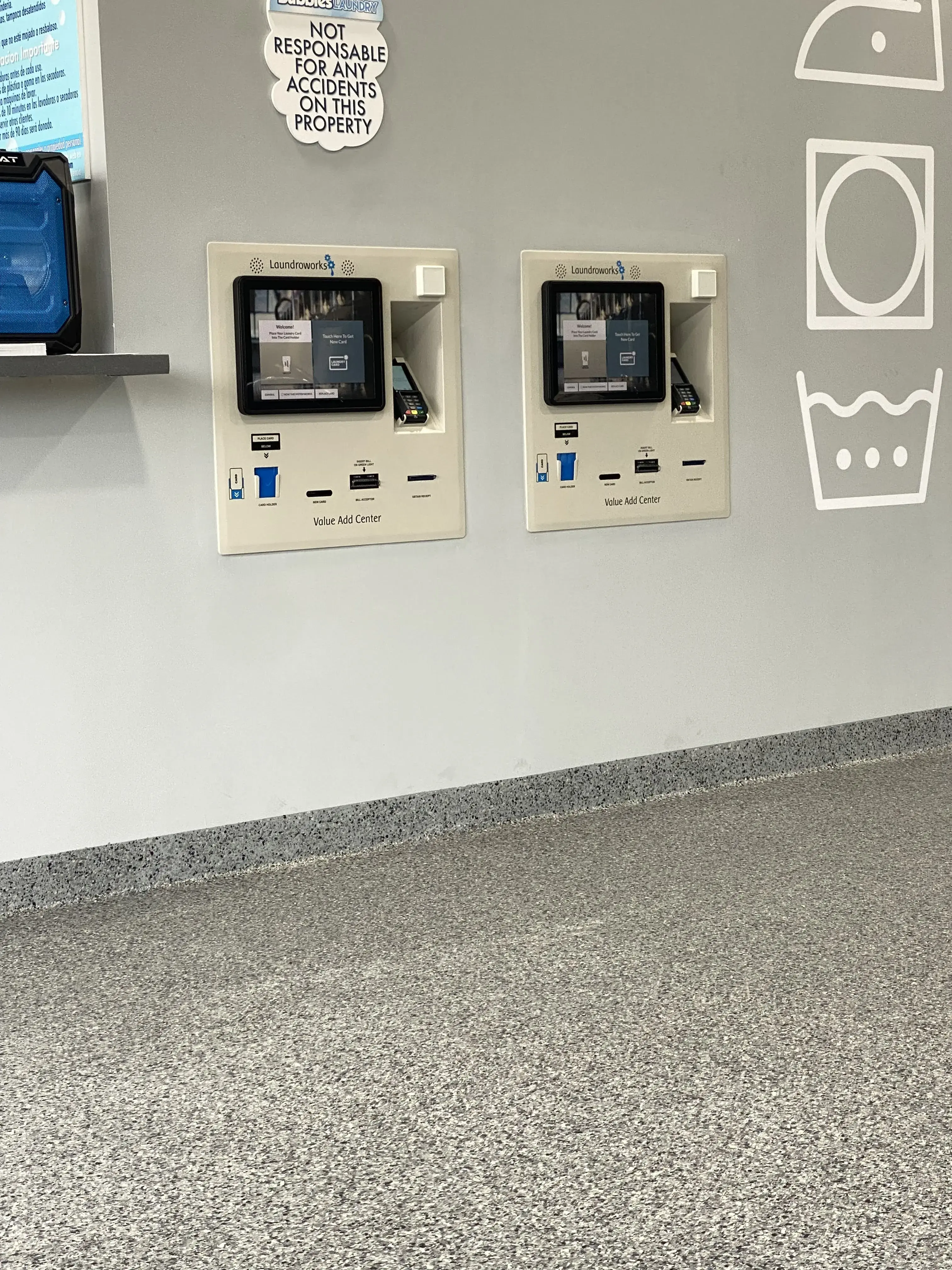 Bubbles Laundry thumbnail 4