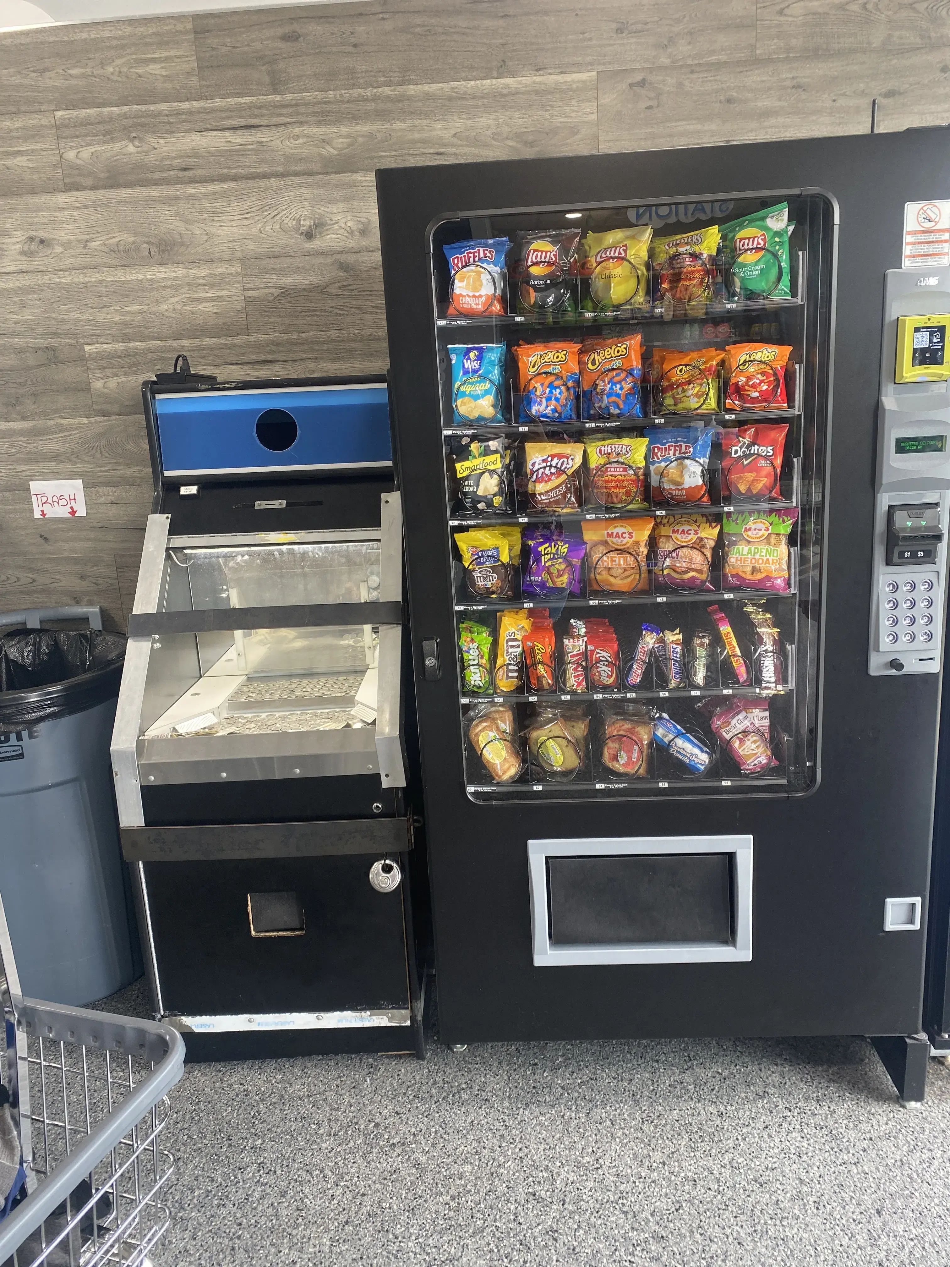 Bubbles Laundry - Image 20