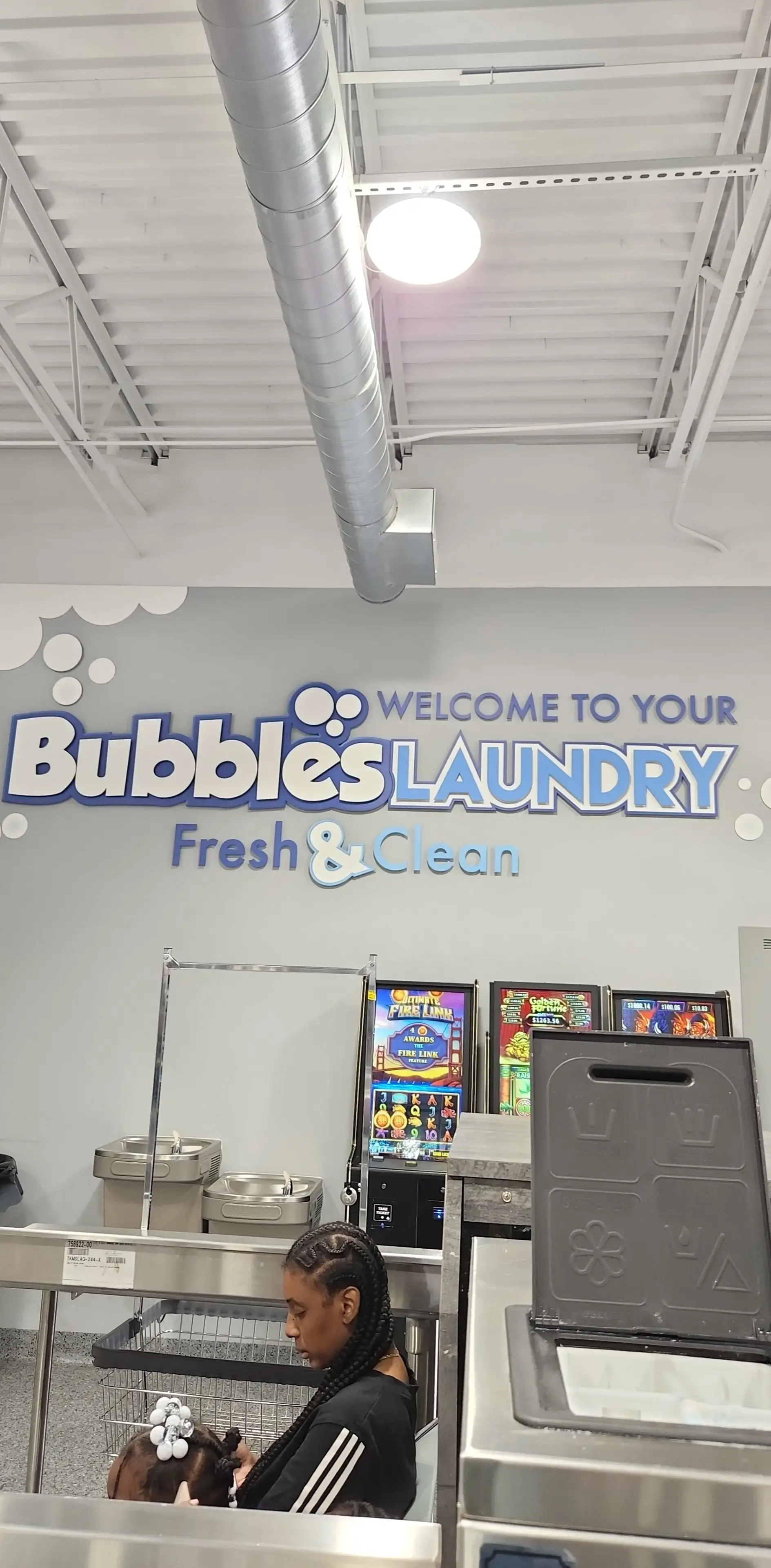 Bubbles Laundry thumbnail 11