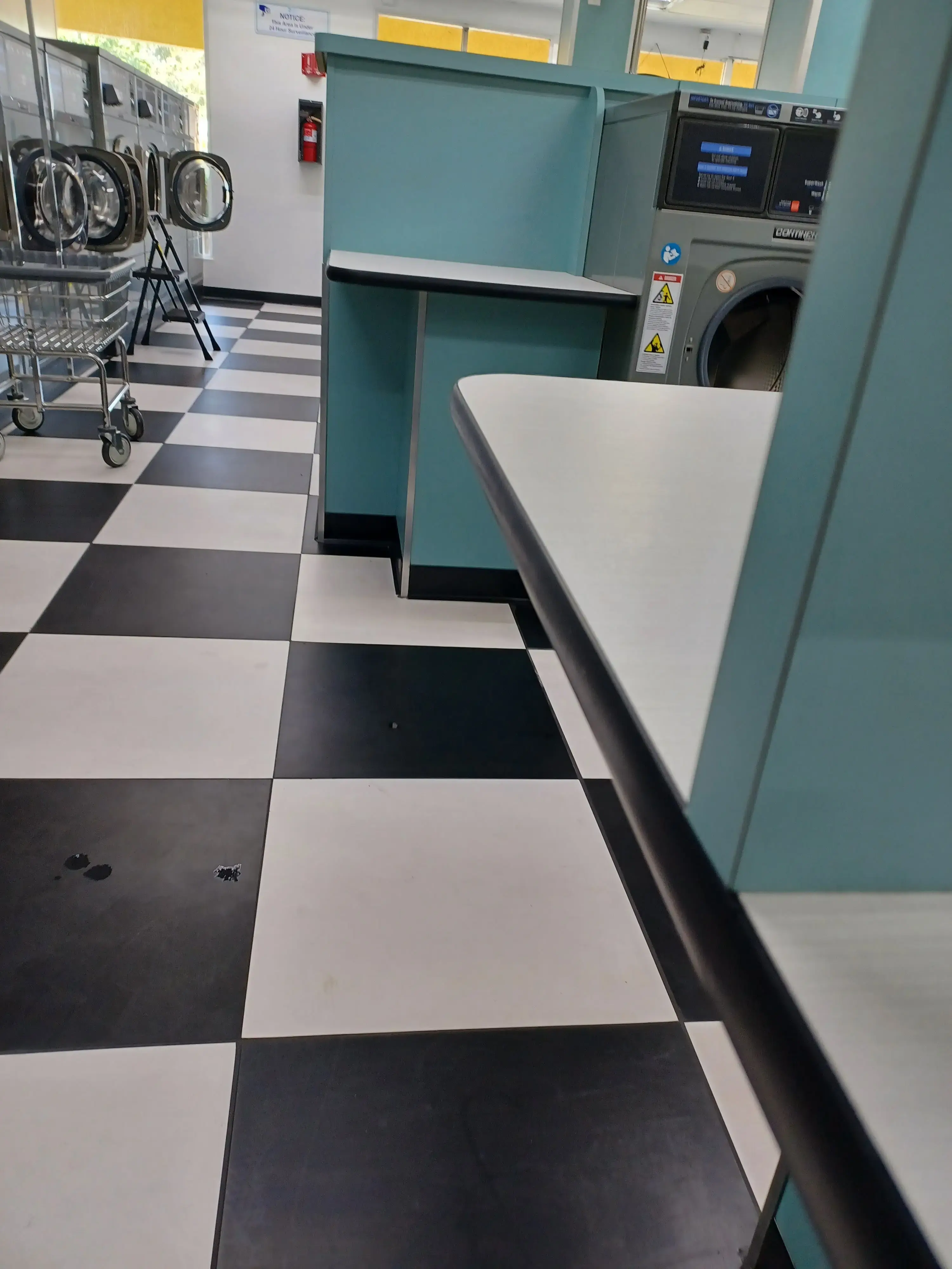 Bubbles Laundry Service - Image 15