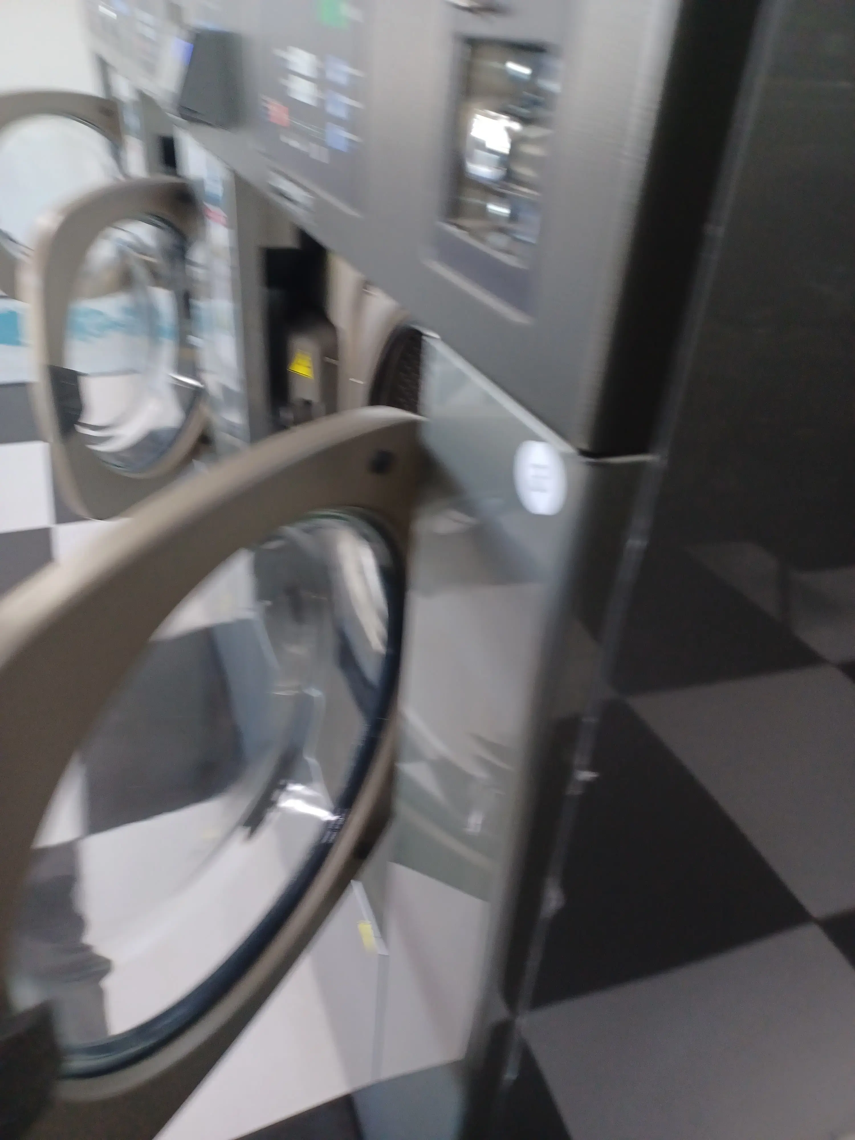 Bubbles Laundry Service thumbnail 18